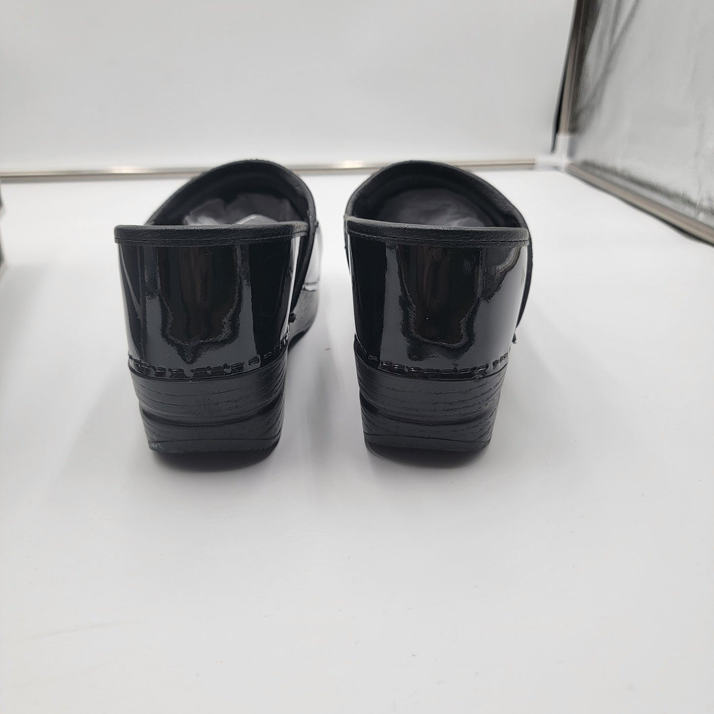 Dansko Wide XP 2.0 Waterproof Pull Up Clog Patent Leather Black 7.53