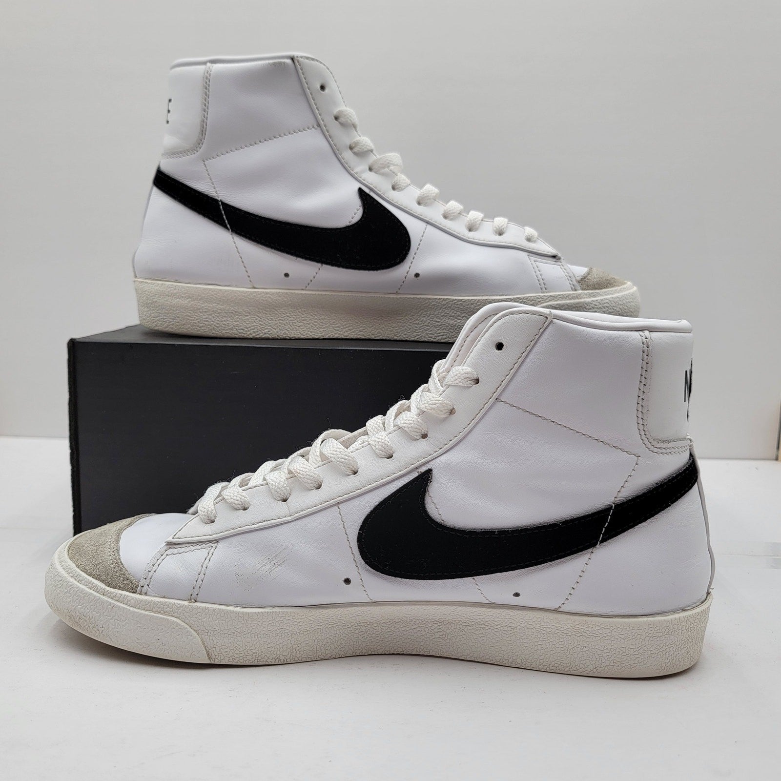 Nike Blazer Mid '77 Vintage White Black Men's Size 11.5
