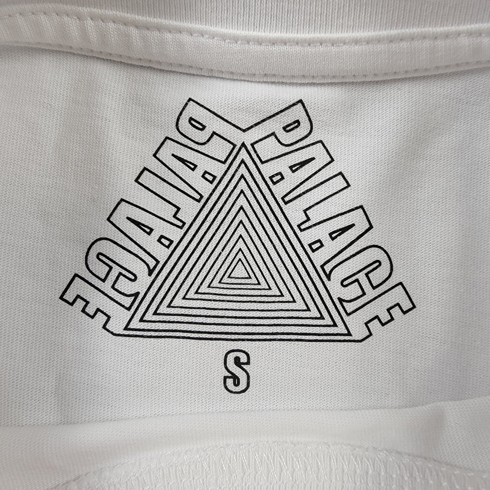 Palace Skateboards PALLAS Family T Sz S White New