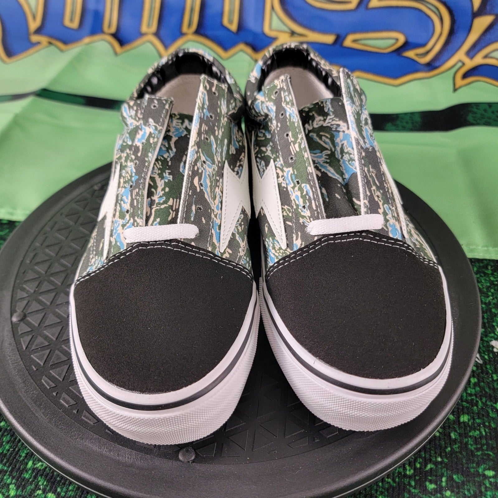 Revenge X Storm II Vol.1 Green Lace Up Shoes Men’s Size 7 New In Box RV133
