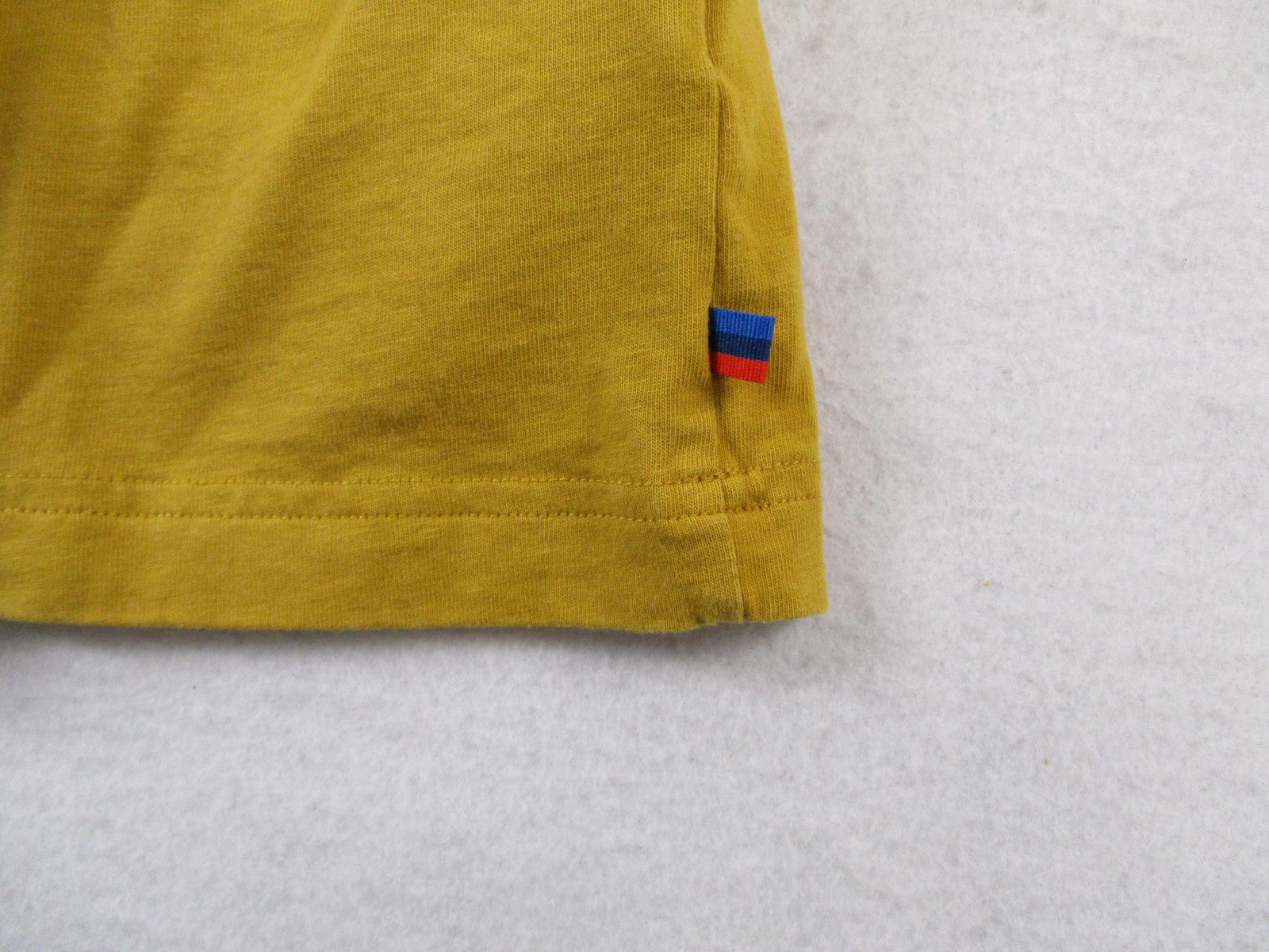 BMW M Motorsport Shirt Mens Large Yellow Puma Racing Graphic Crewneck Tee 15933
