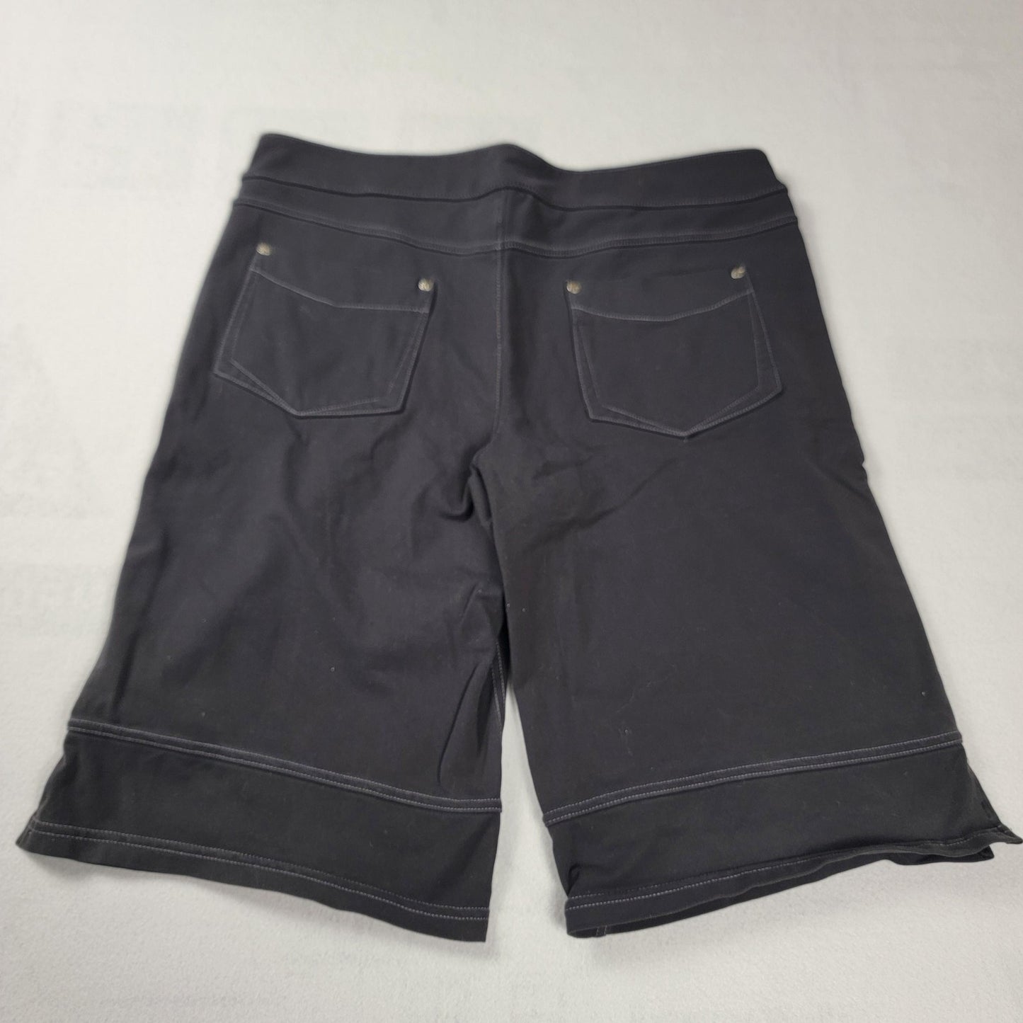 Athleta Bermuda Shorts Womens XL Black Stretch PullOn 5Pocket Activewear