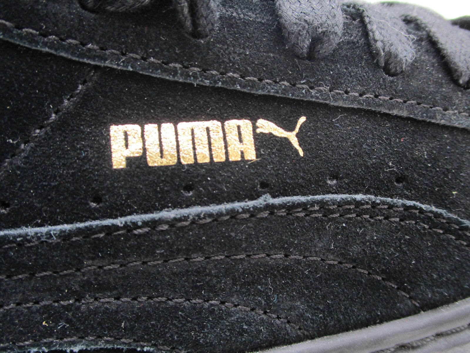 Puma Basket Platform Metallic Shoes Womens Size 8.5 Black Gold Toe 36222202 1R810
