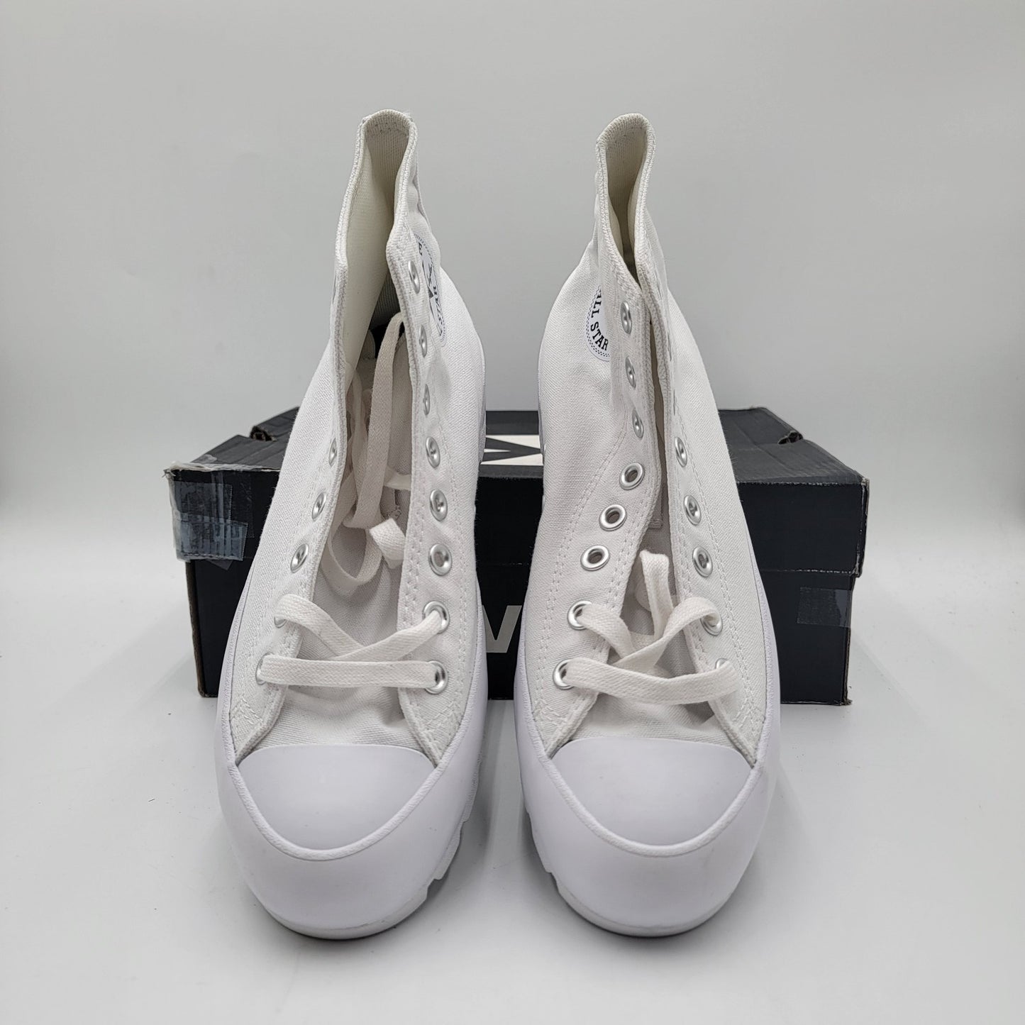 Converse CTAS Lugged Hi Women’s 9.5 White Platform Chunky Sole Sneakers w/ Box2