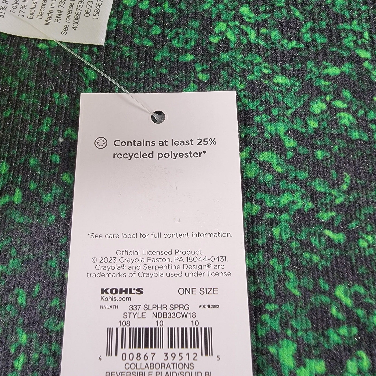 Crayola x Kohls Scarf, Hat and Gloves Winter Bundle Sulphur Green 2