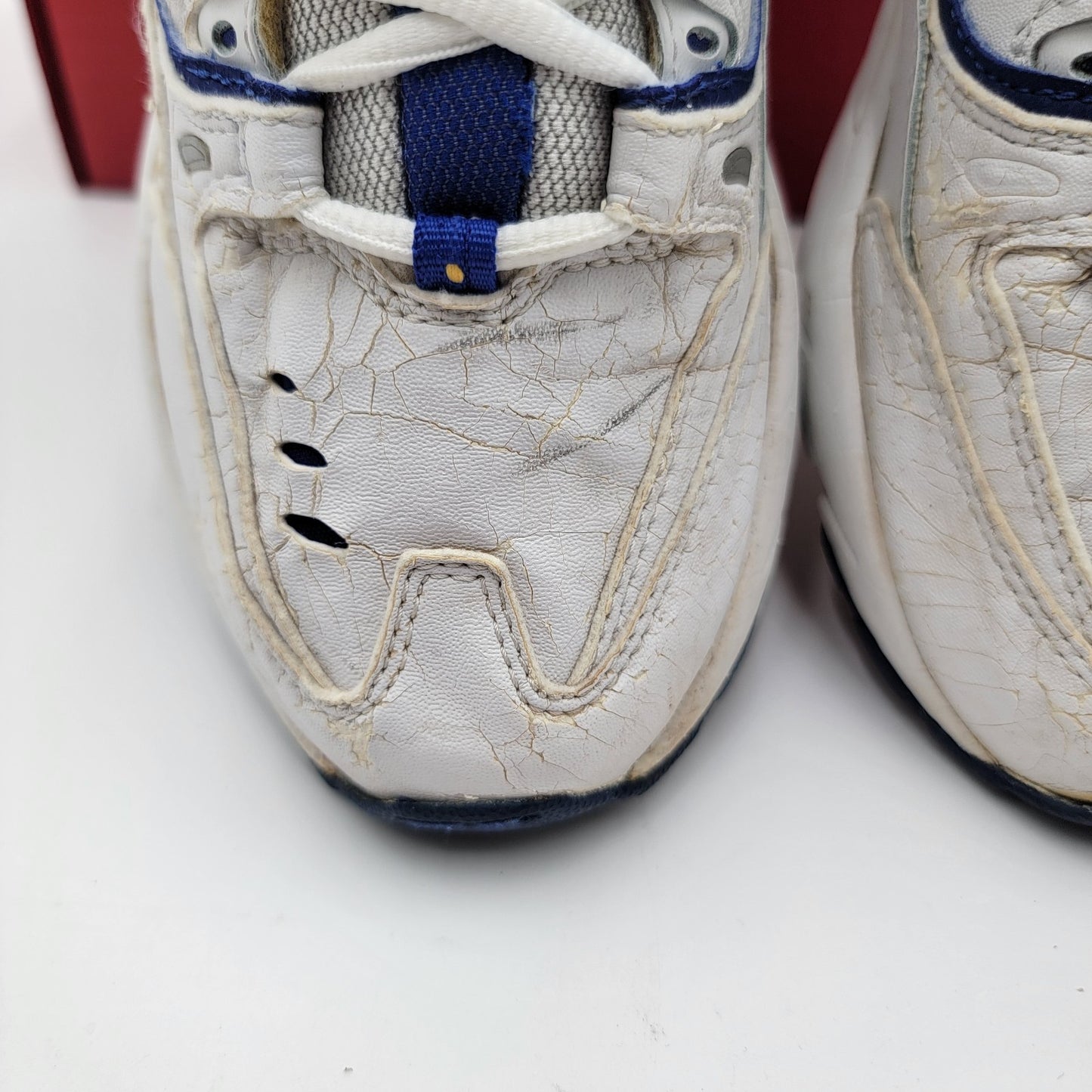 New Balance Vintage 660 Blue and White Men’s Sz 8.5