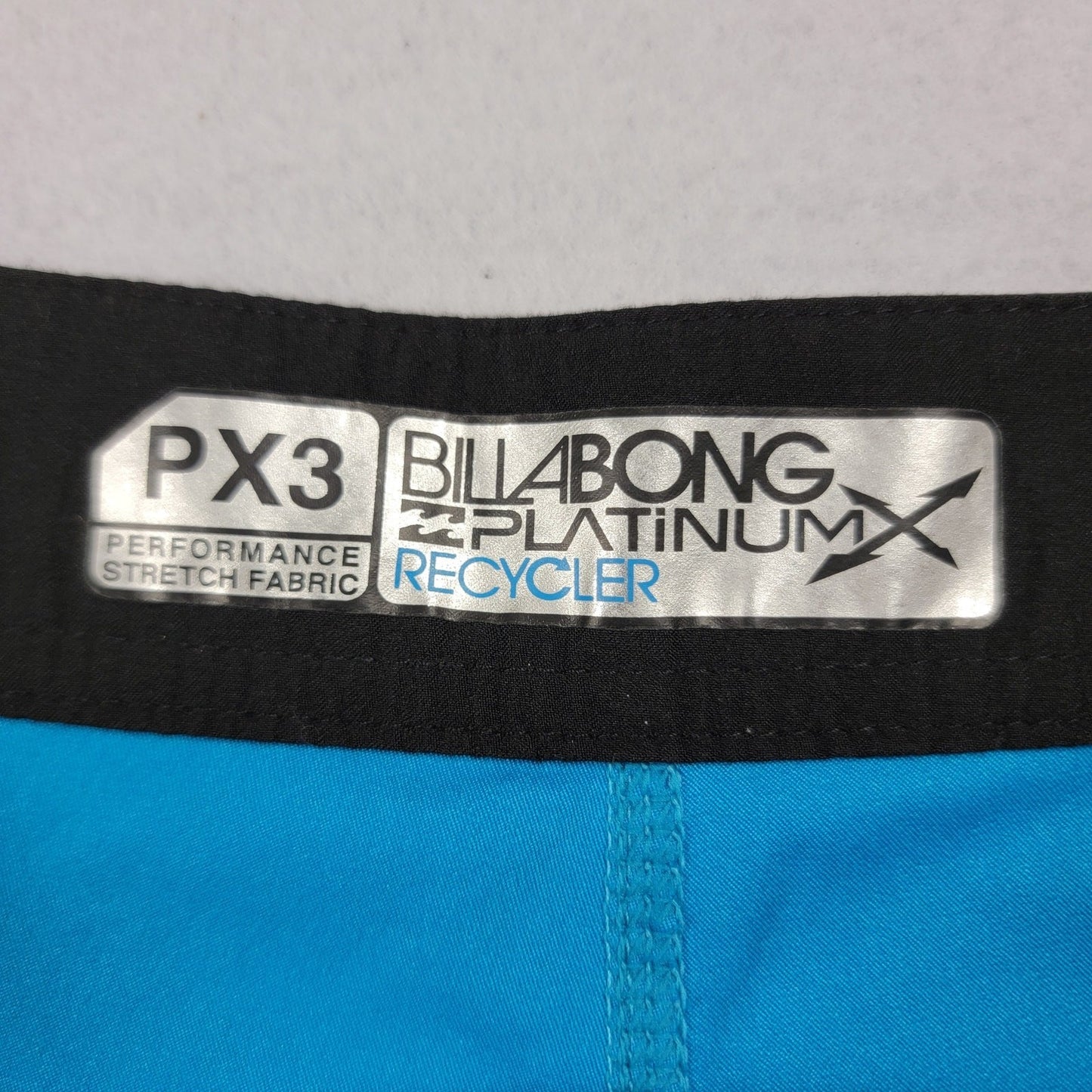 Billabong Men's Blue Shorts  Size 33  Preowned2