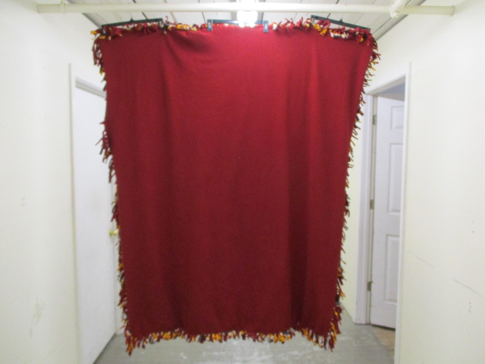 Washington 'skins Blanket One Size Red NFL Football Fleece Fringe Throw3