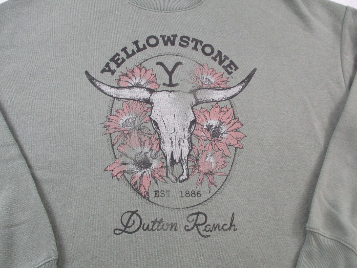 Yellowstone Dutton Ranch Sweatshirt Womens M Green Floral Skull Fleece 1354552