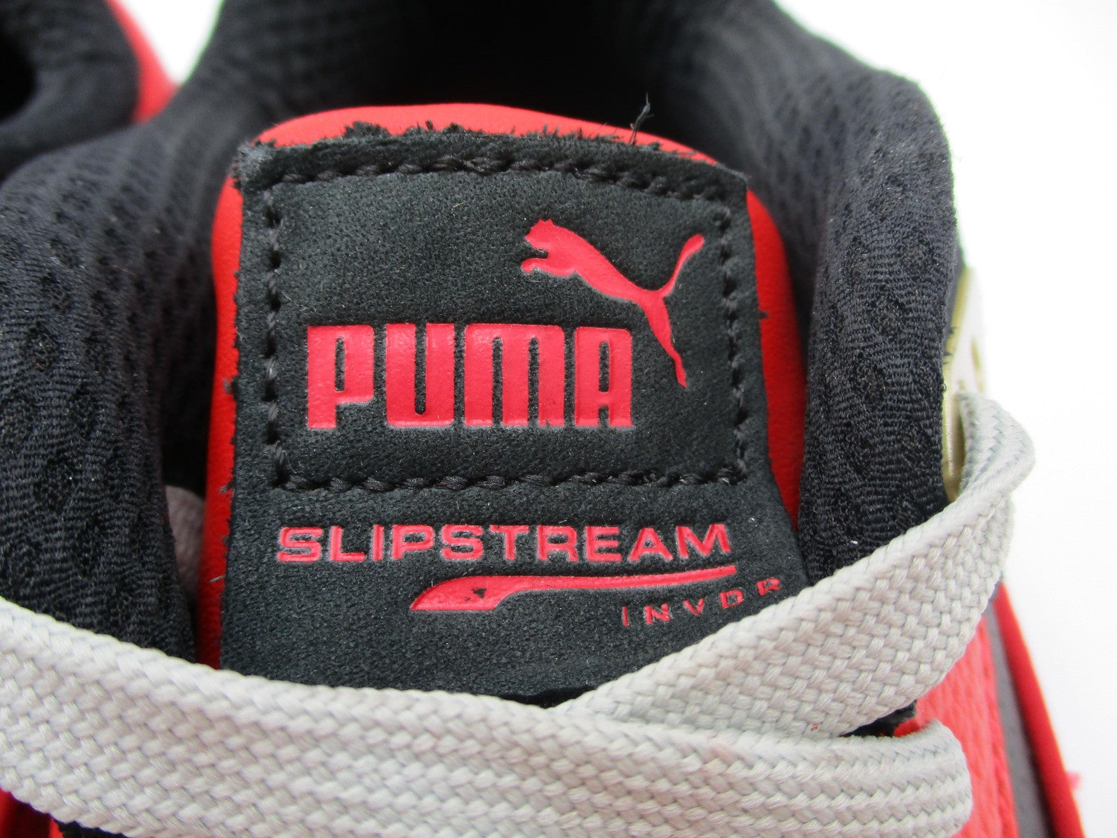 Puma Slipstream INVDR Shoes Men Sz 10.5 Red Black Leather Low Top 38996801 1S911
