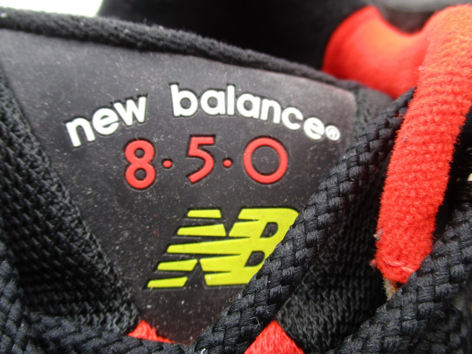 New Balance 850 Shoes Mens Size 10.5 Black Yellow Orange Running Suede ML850KL210