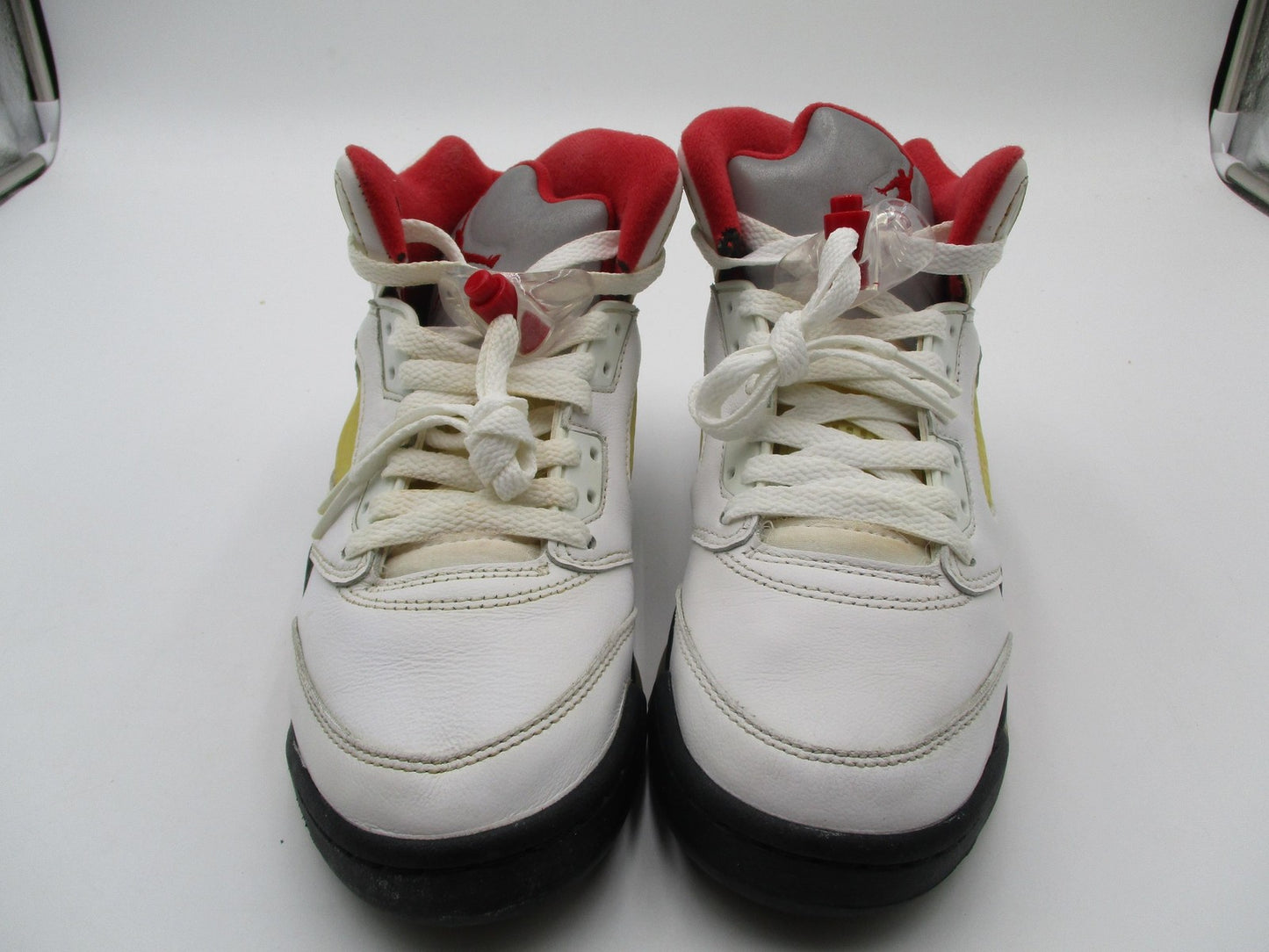 Nike Air Jordan 5 Retro Shoes Youth Size 5Y White Red Fire Red GS 440888-1011