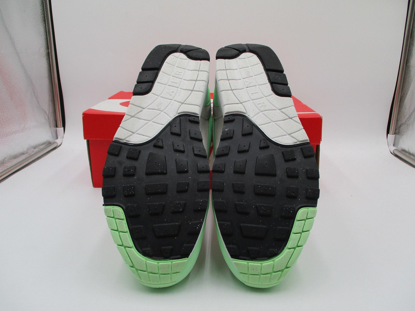 Nike Air Max 1 ESS Shoes Mens Size 15 US Summit White Vapor Green FZ58081077