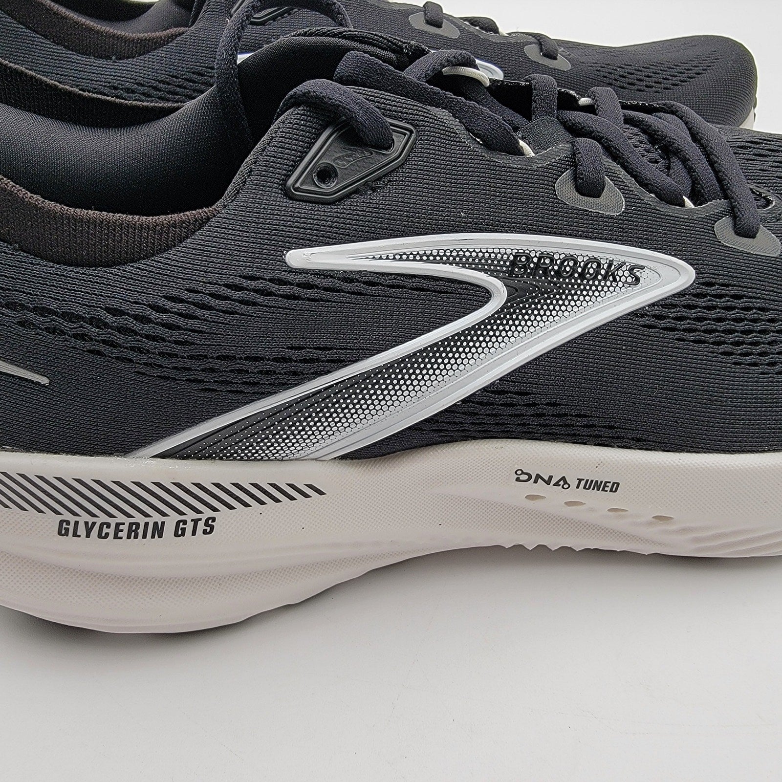 Brooks Glycerin GTS 22 Mens Sz 11 Black 110446 1D 0903