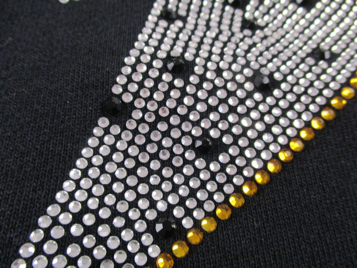 BKYS Hoodie Mens Medium Black Pullover Sweatshirt Heart Rhinestone Graphic 16654