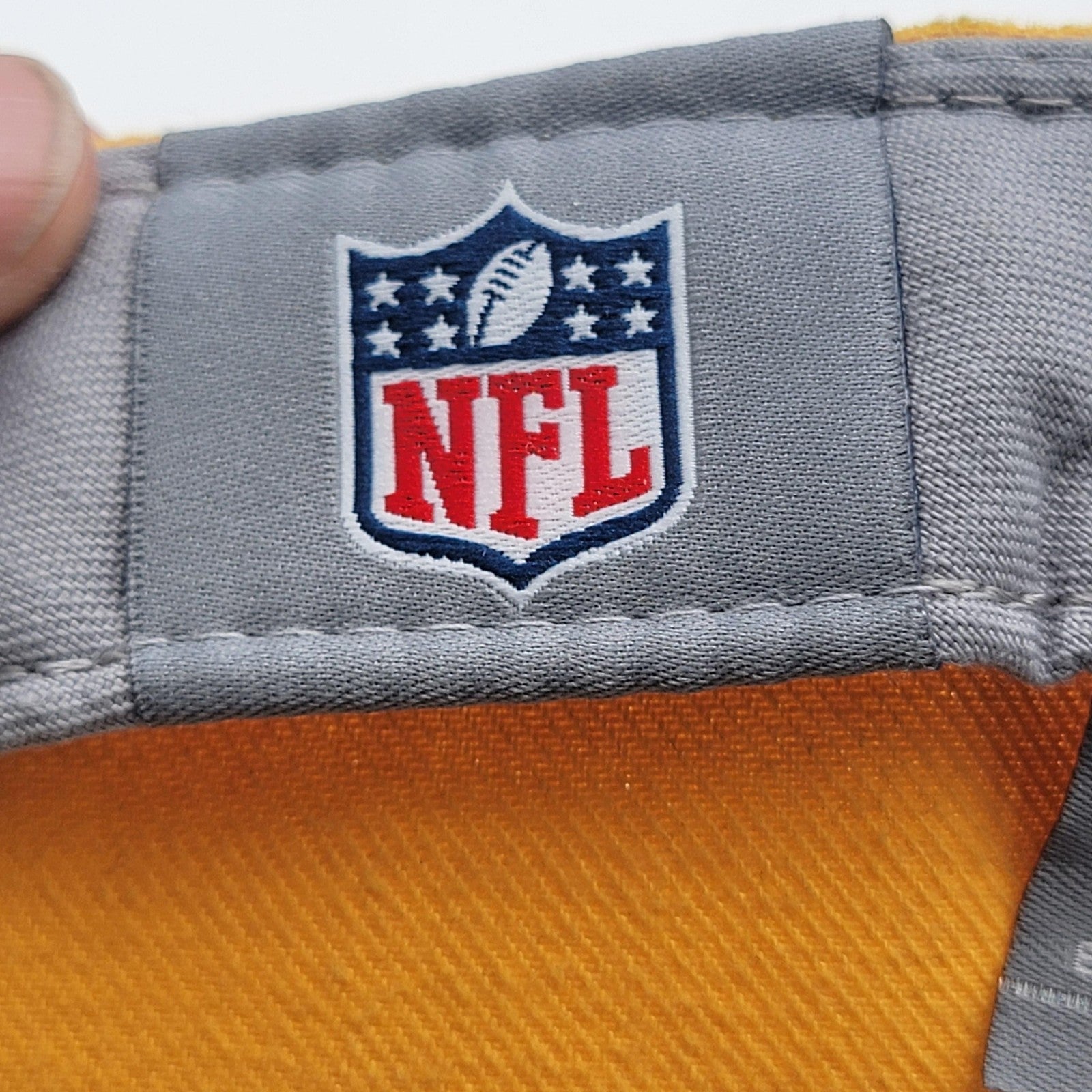 Pittsburgh Steelers Hat Cap Fitted Mens 8 Yellow NFL Football New Era Polyester6