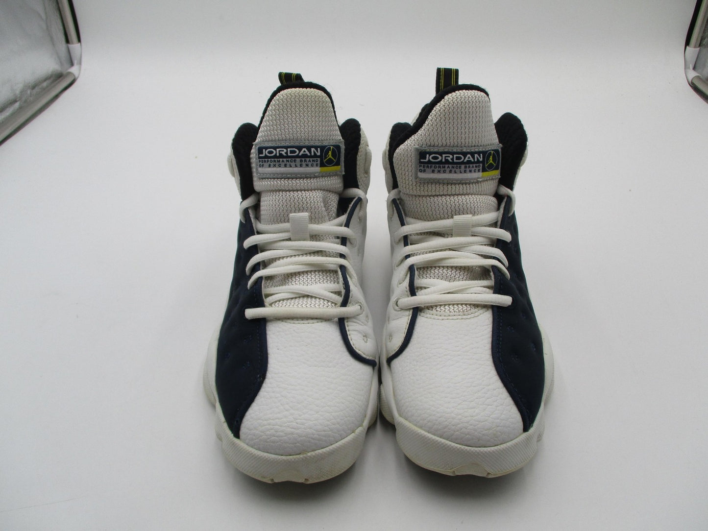 Jordan Jumpman Team 1 Shoes Youth 6Y White Navy Basketball Sneakers 820273-4171