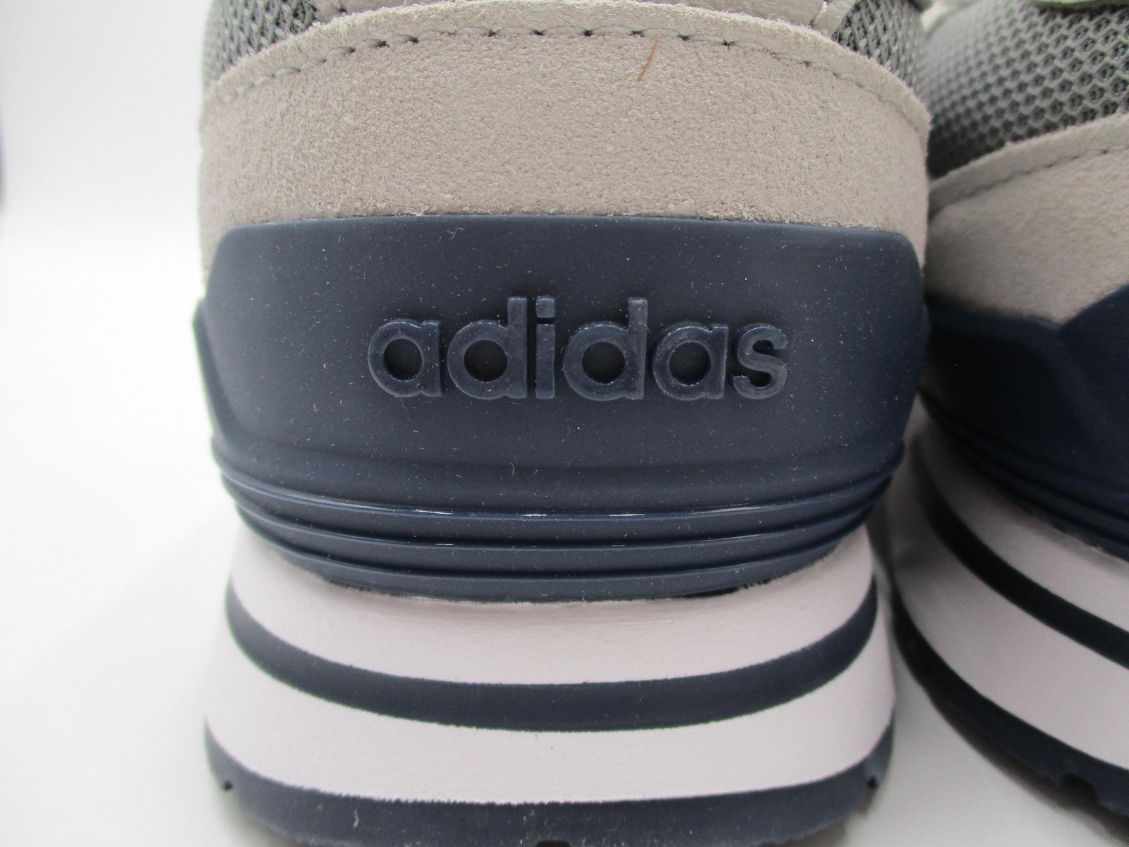 Adidas Run 80s Shoes Mens Size 10.5 Gray Burgundy Suede Low Top Sneakers ID18828