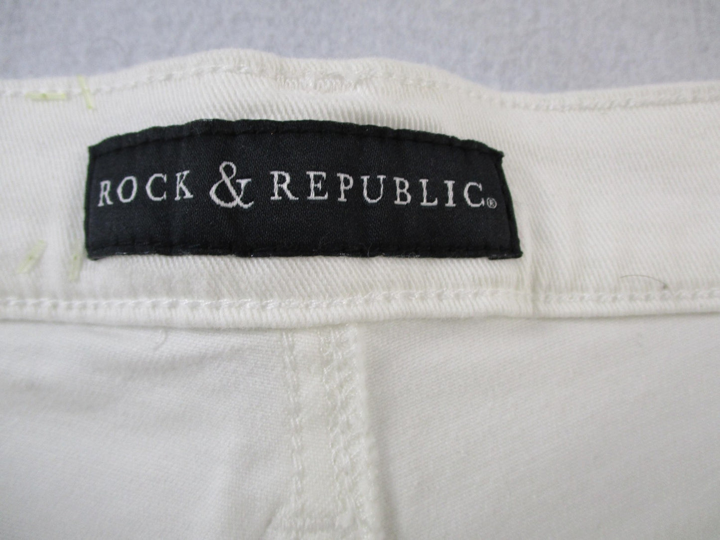 Rock & Republic Kendall Jeans Womens 12 White Straight Leg Stretch Denim 14394