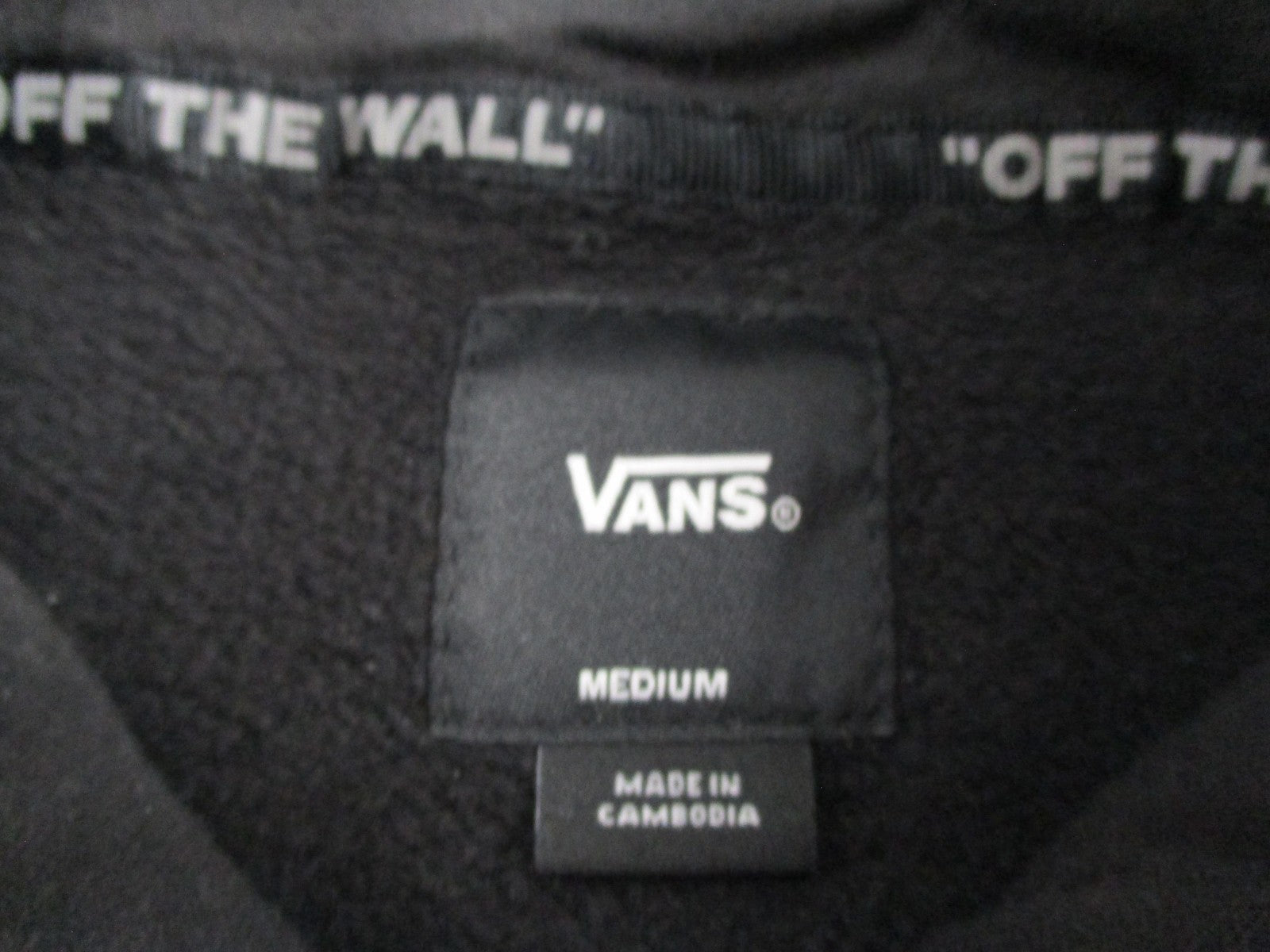 Vans Hoodie Mens Medium Black Pullover Fleece Sweatshirt Mushroom Graphic 16276