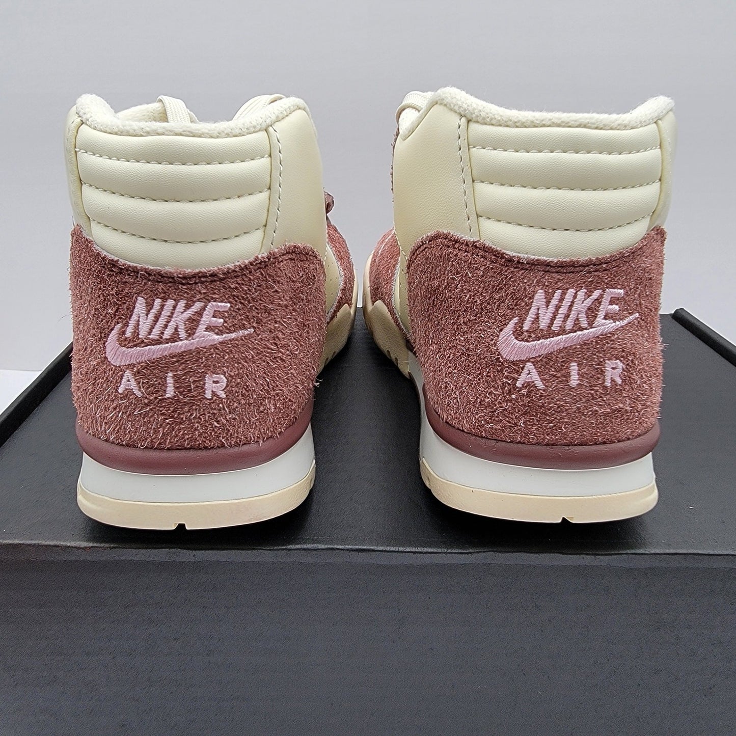 Nike Air Trainer 1 Valentine's Day-Sz 6-DM0522 201