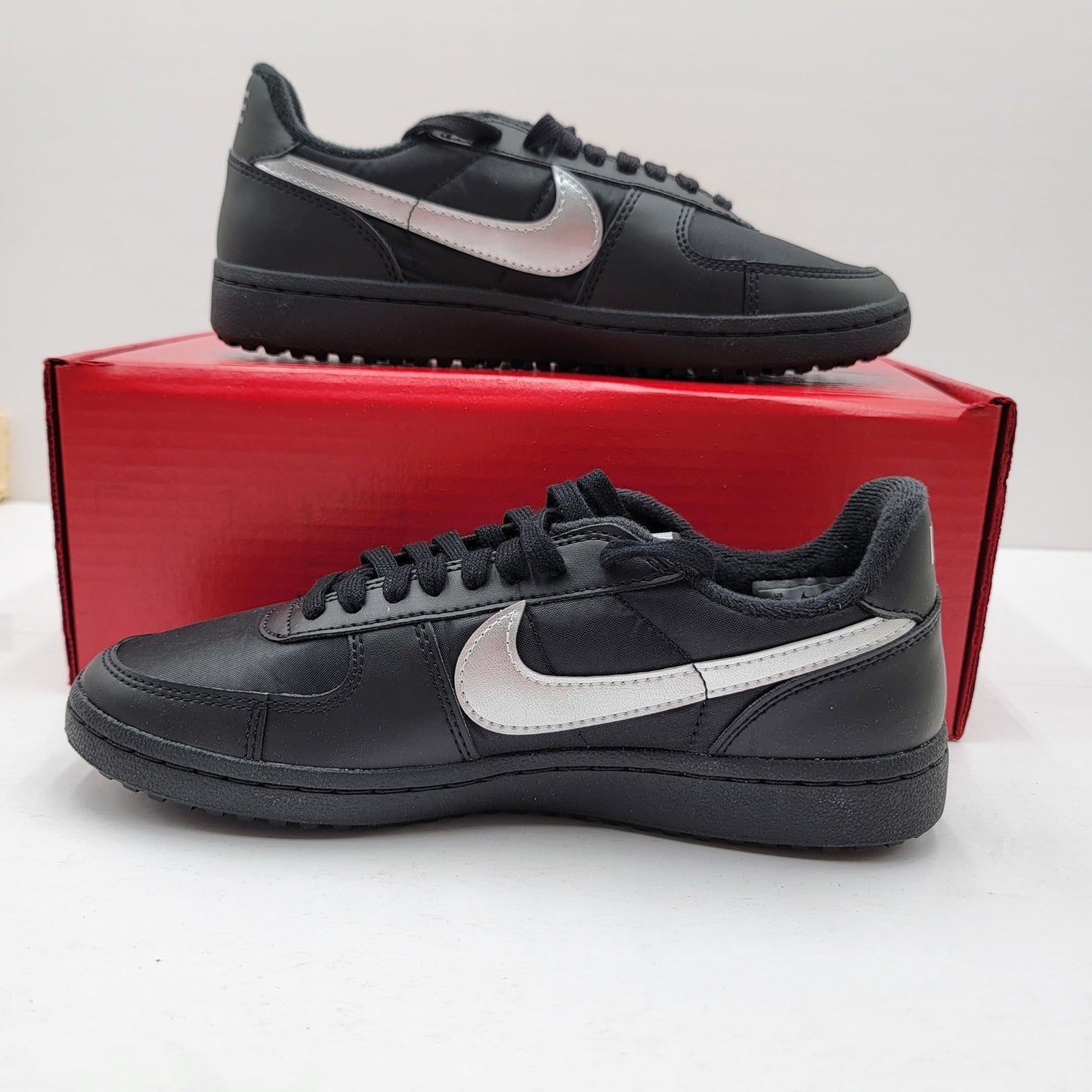 Nike Field General 82 Black Silver - Women's Size 9 - New1