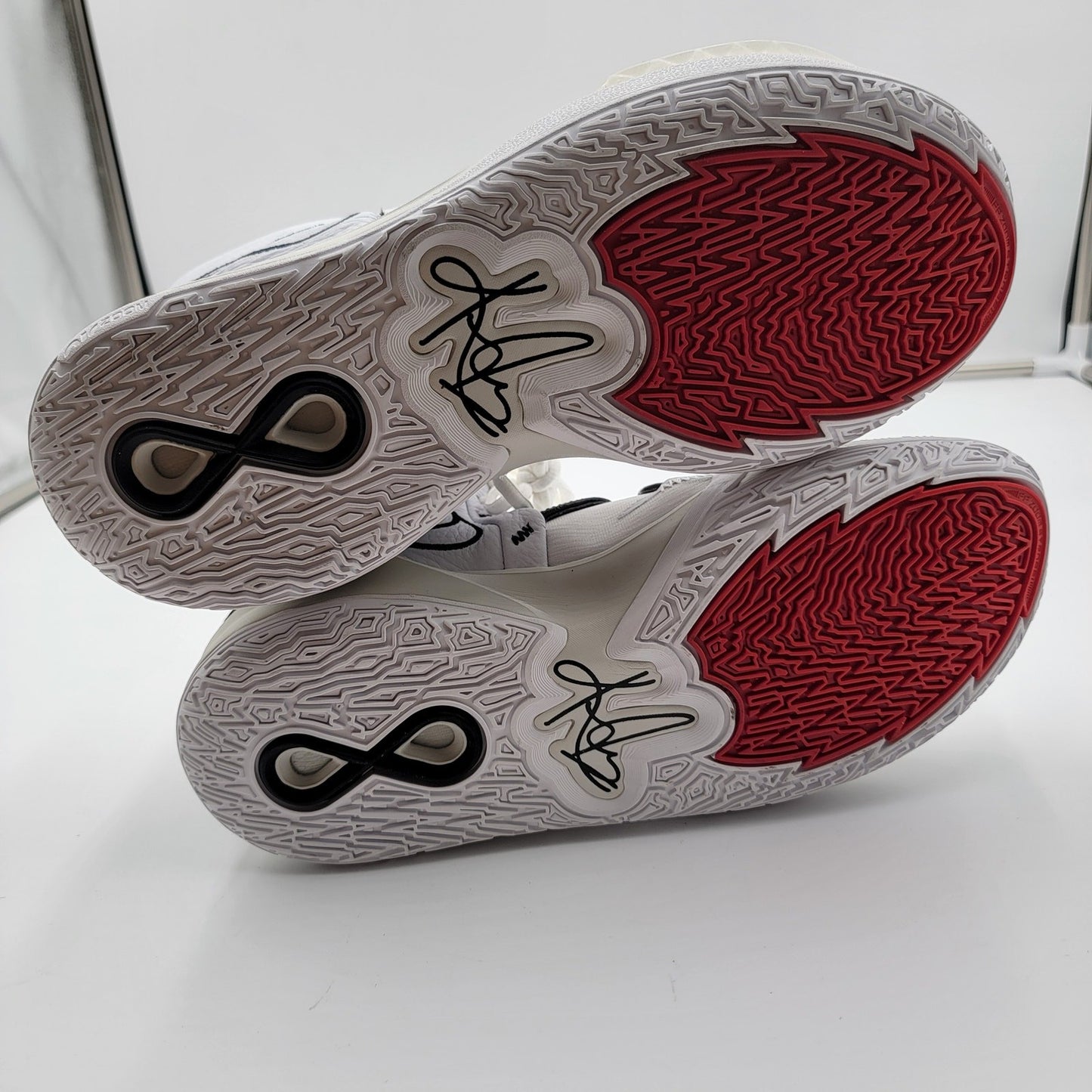 Nike Kyrie Infinity 'Man Machine' Sz 10 CZ0204-101