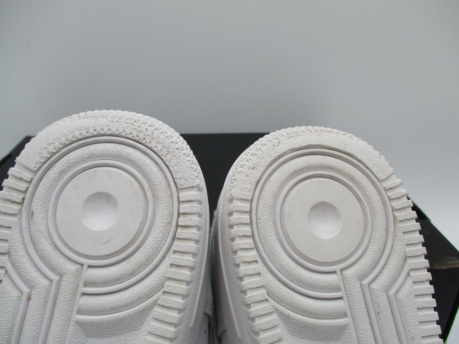Nike Air Force 1 Shoes Youth Size 6.5Y White Low Leather AF1 DH2920111 (1E8)10
