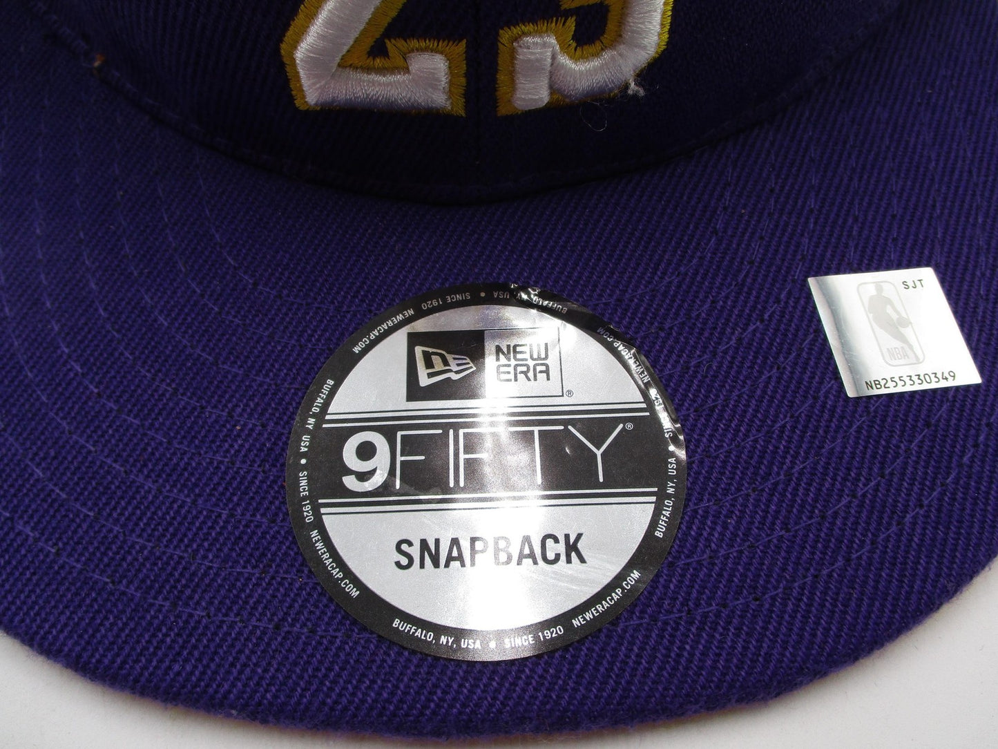 Los Angeles Lakers Hat Cap Snap Back One Size Purple NBA New Era James 232