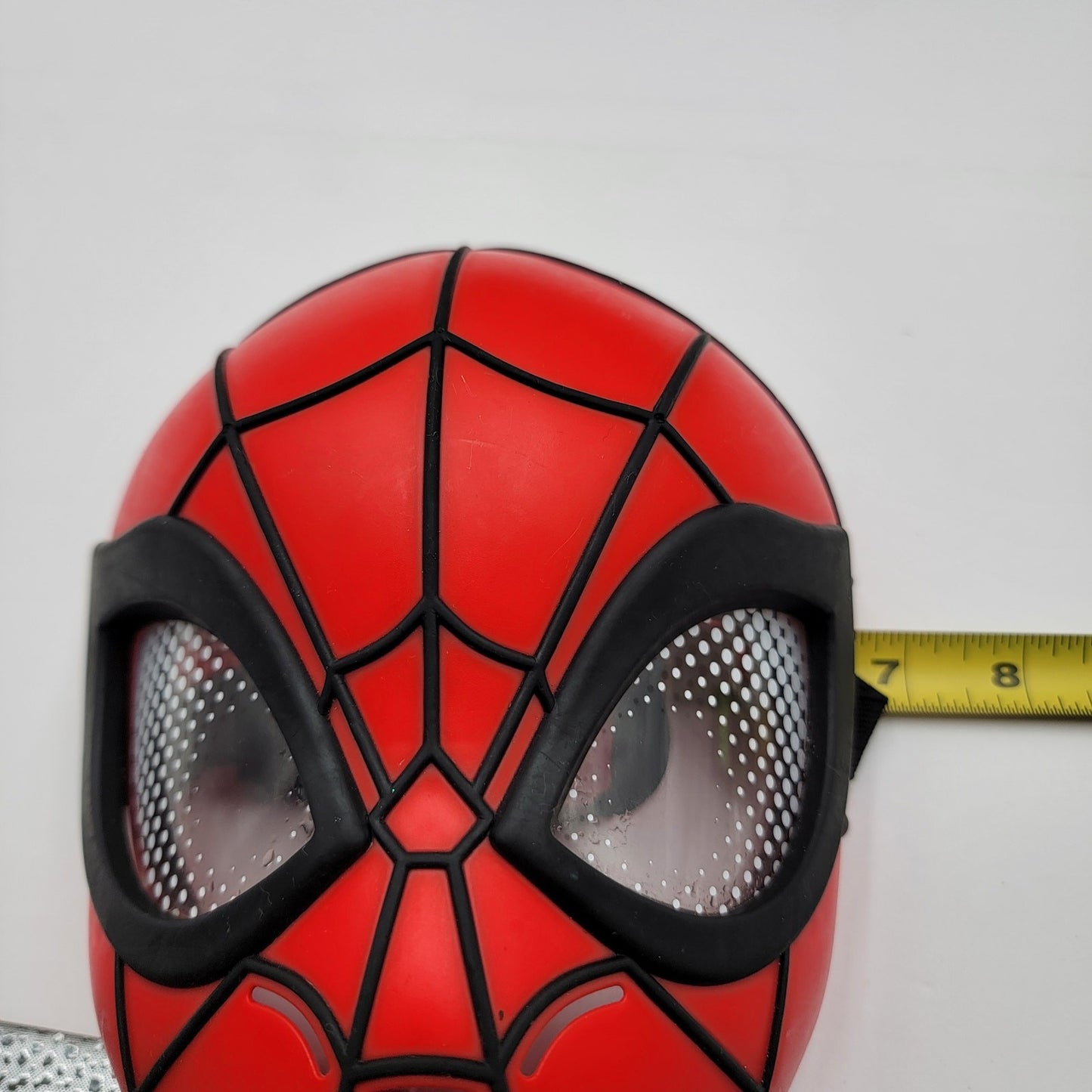 Spiderman Mask and Black Panther Light Up Mask 2 Pack Bundle5
