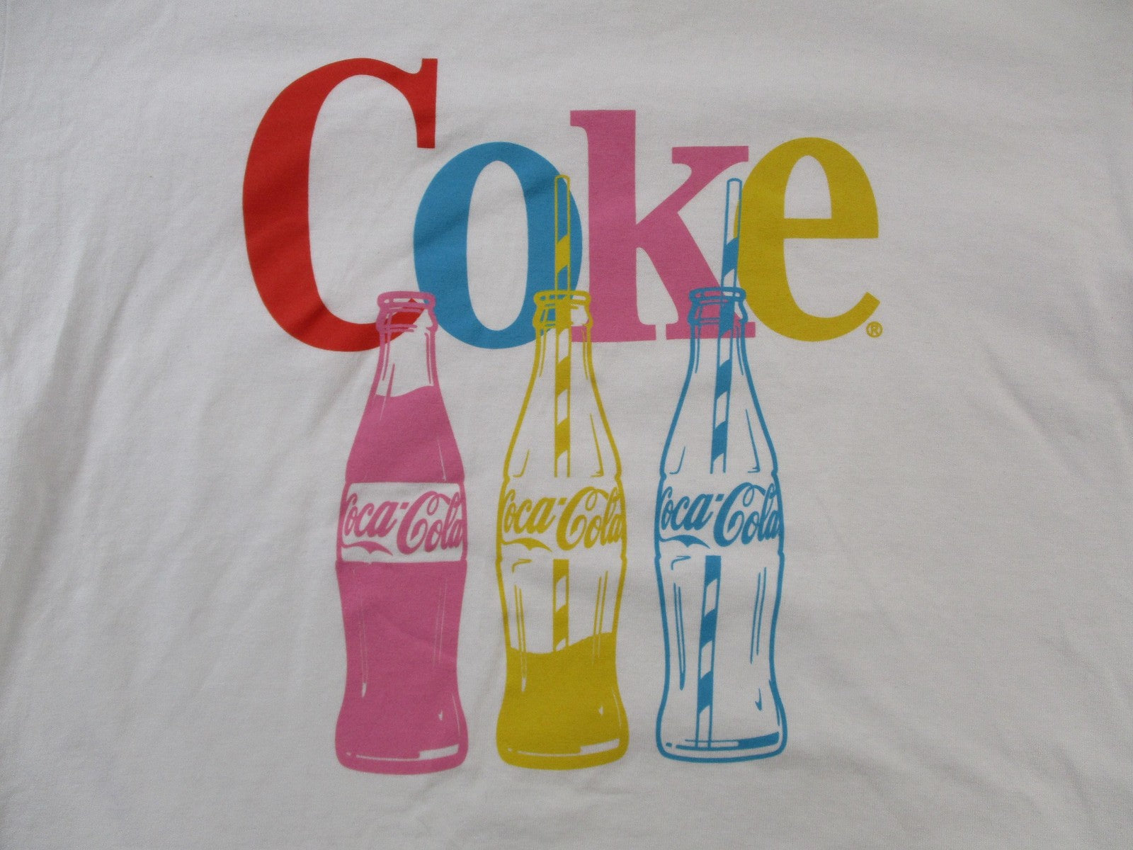 CocaCola Coke Shirt Mens Medium White Bottle Graphic Soda Pop Logo Tee 15073