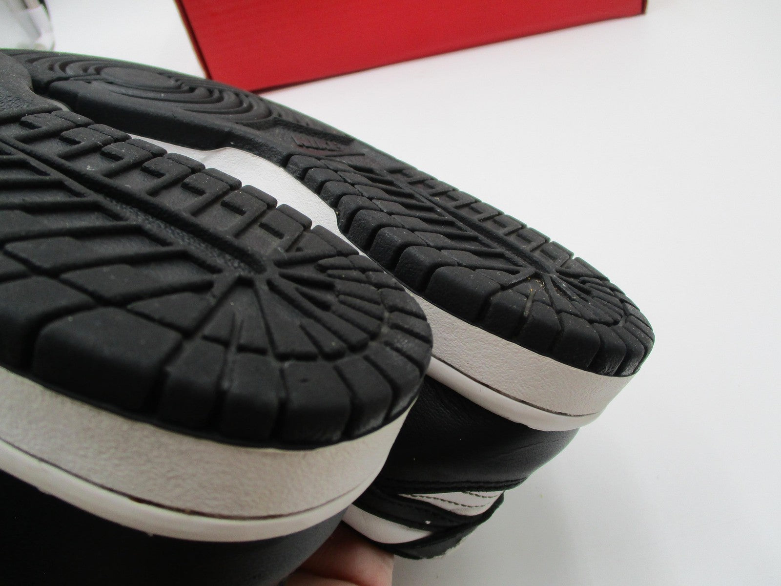 Nike Dunk Low Youth Size 5Y Black White Retro Panda GS Sneakers CW1590100 (1E6)10