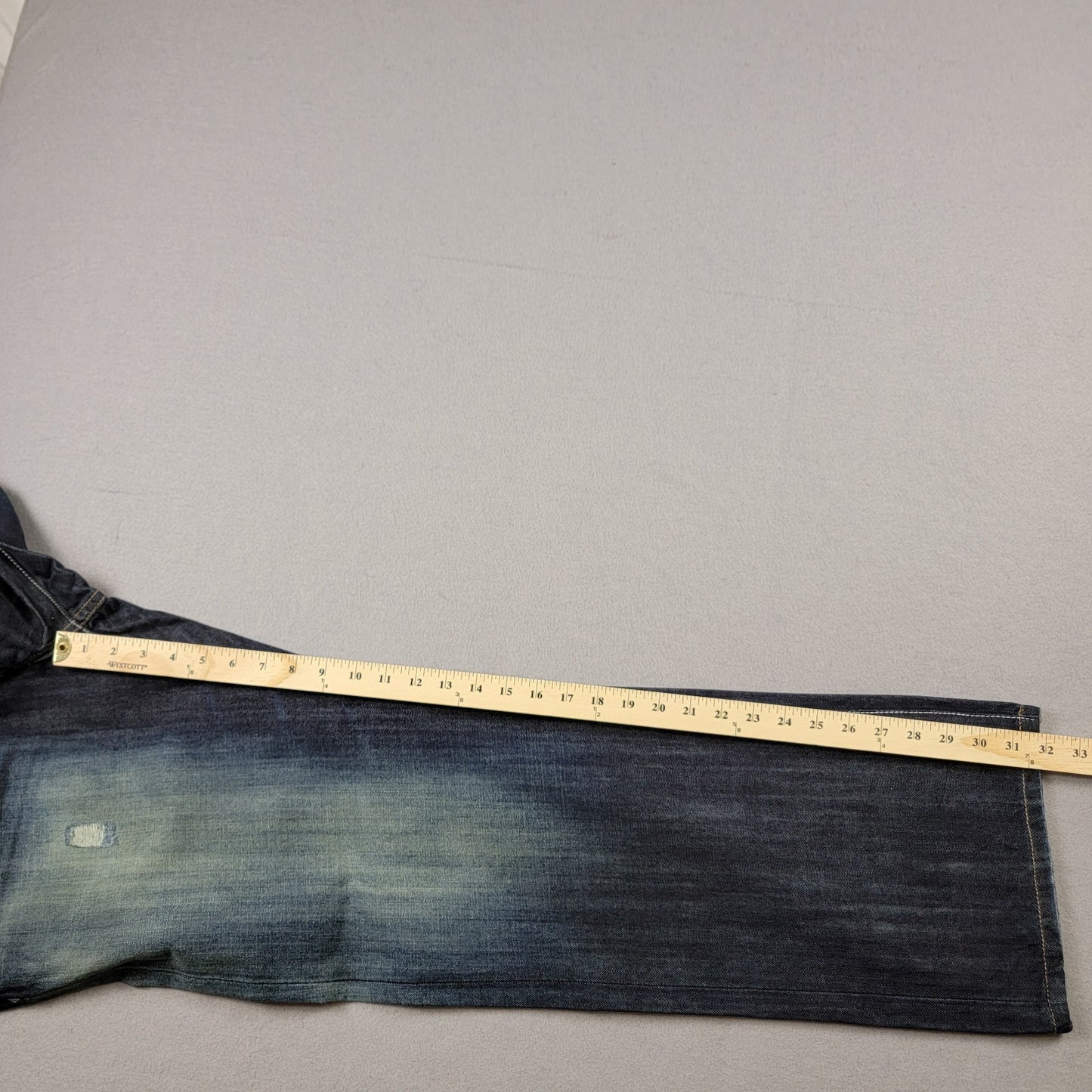 Tommy Hilfiger Denim Jeans W36 L32 Blue Destruction Abrasion Straight Leg NWT12