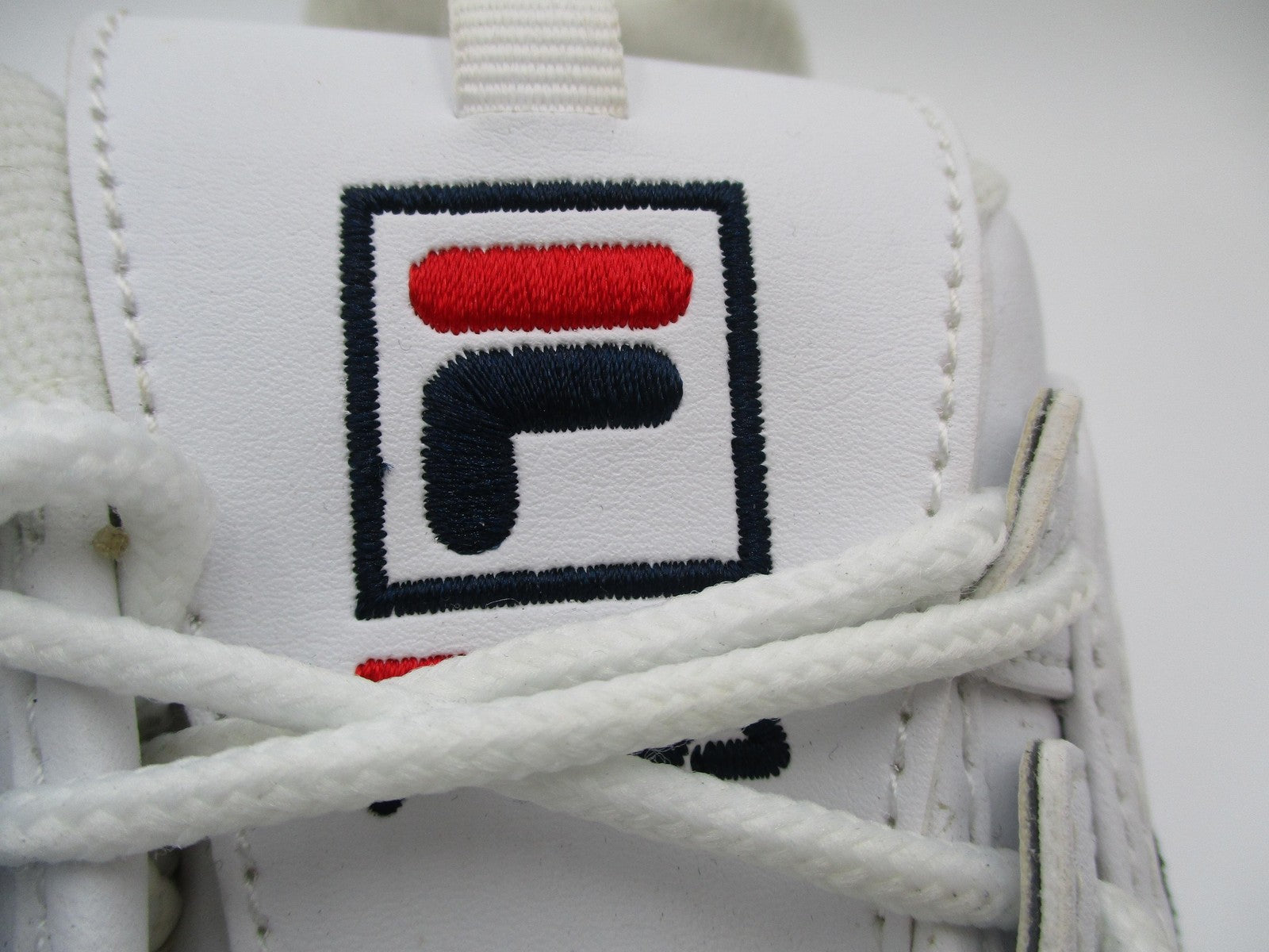 Fila Disruptor 2 Shoes Mens Size 7 White Chunky Low Top Sneakers FW02945111 1Q39