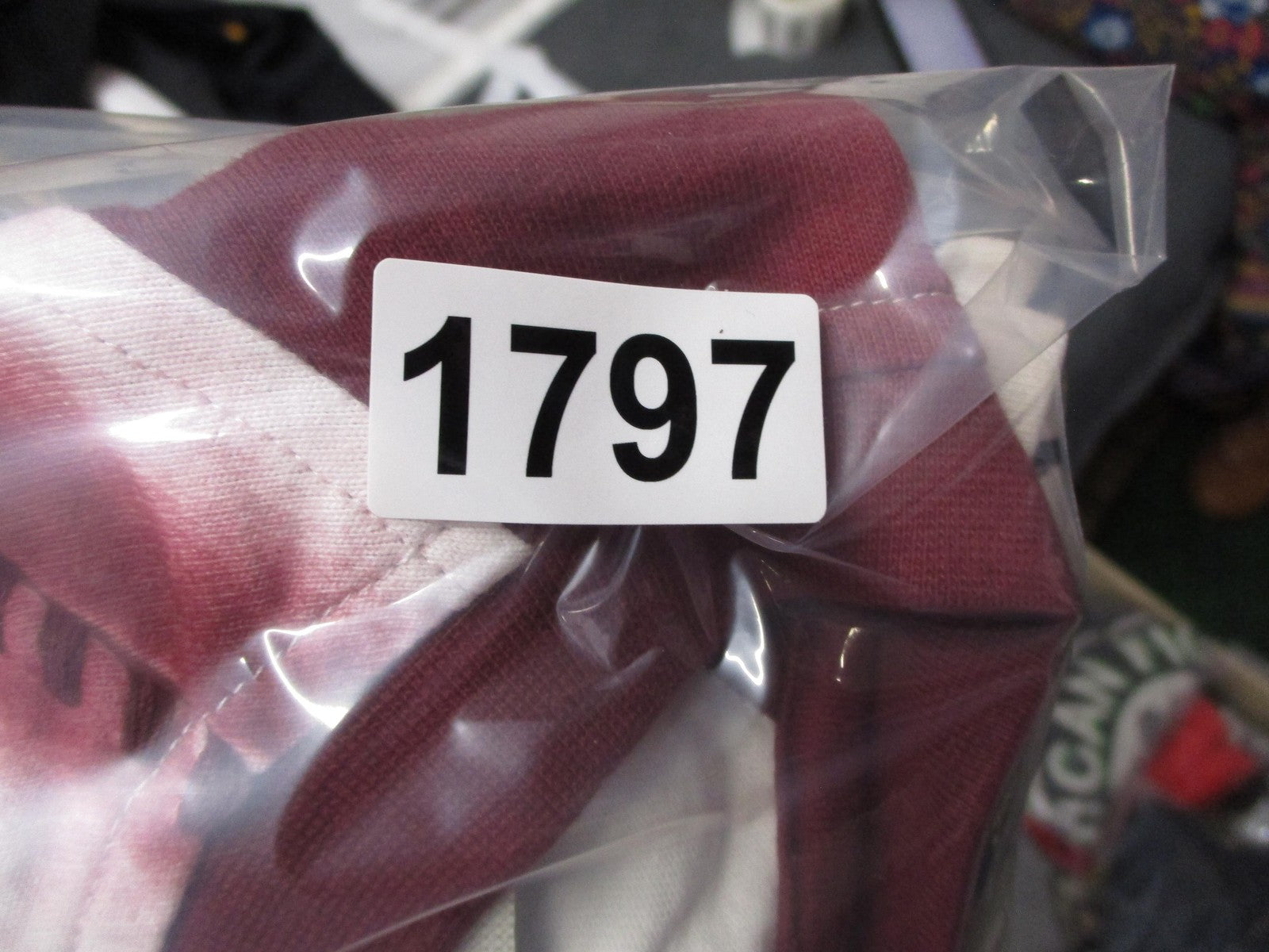 Lot29Luxe Shirt Mens Large White Maroon Raglan Cartoon Graphic Streetwear Tee11