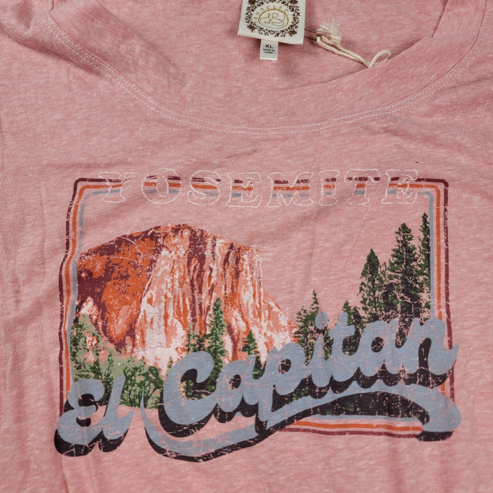 2 Pk Cropped Tshirts Yosemite El Capitan & Reason 'Love All' Women Sz XL