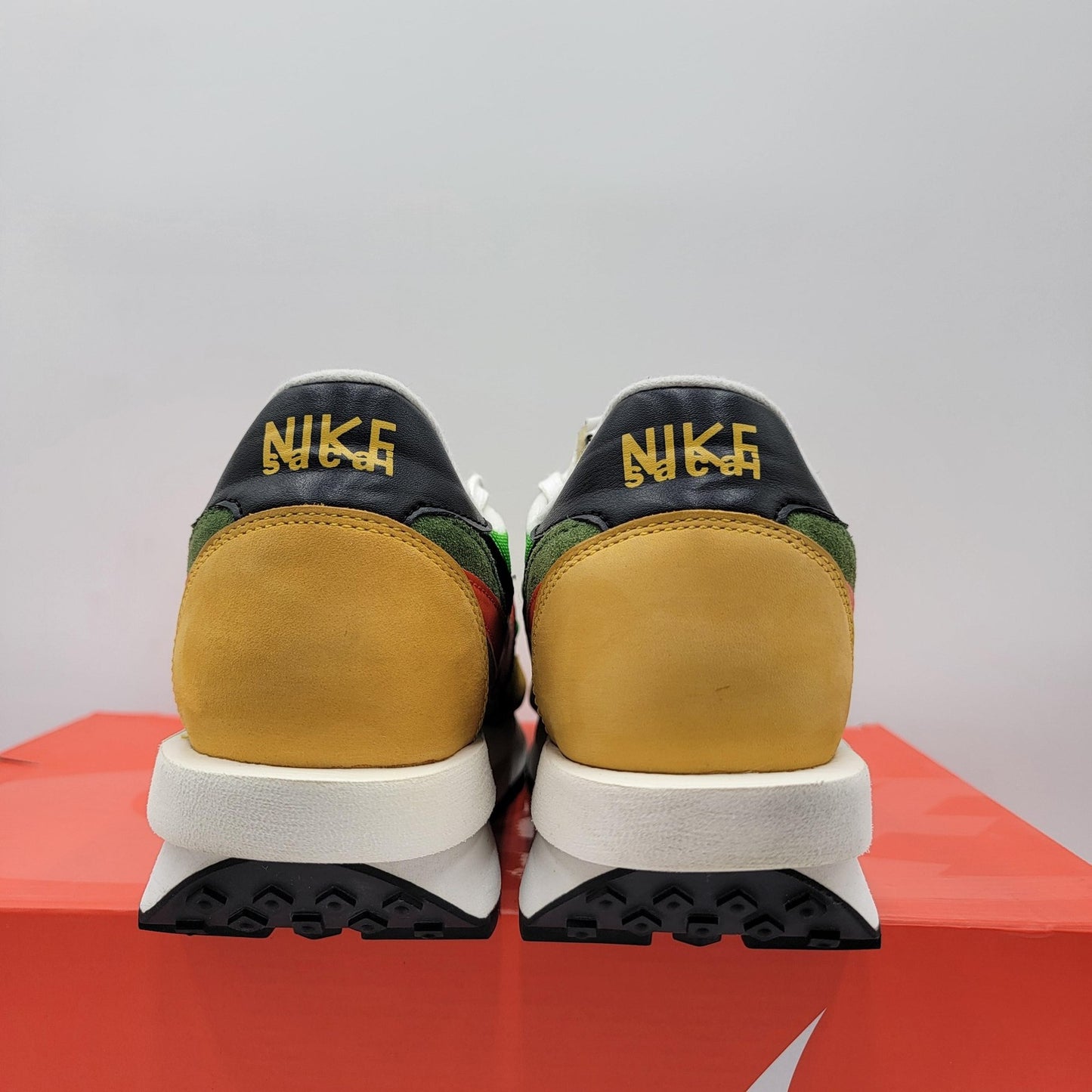 Nike LDWaffle Sacai Shoes Mens Size 11 Green Yellow Orange BV0073-300 Runner OG3