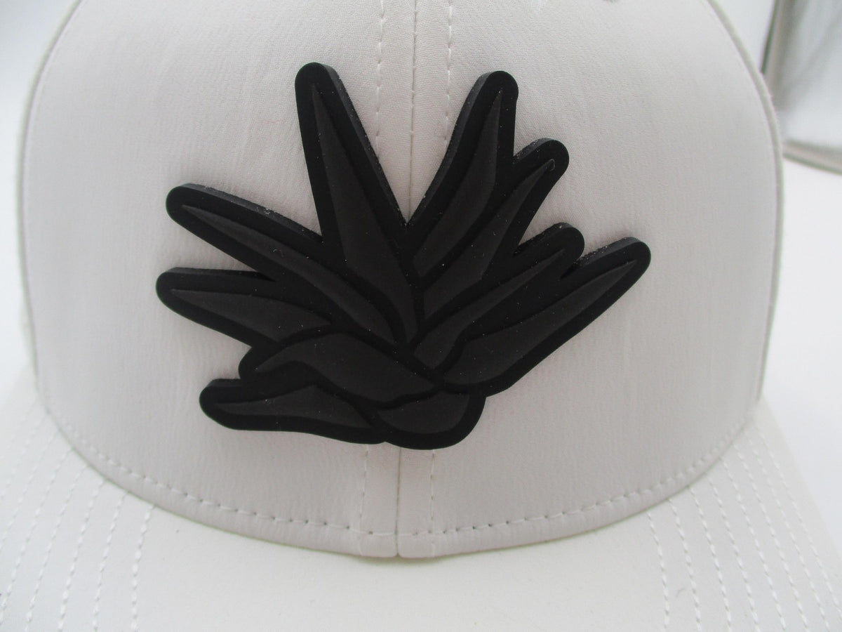 Branded Bills Hat Cap Snap Back Mens One Size White Elite Curved BB Logo1