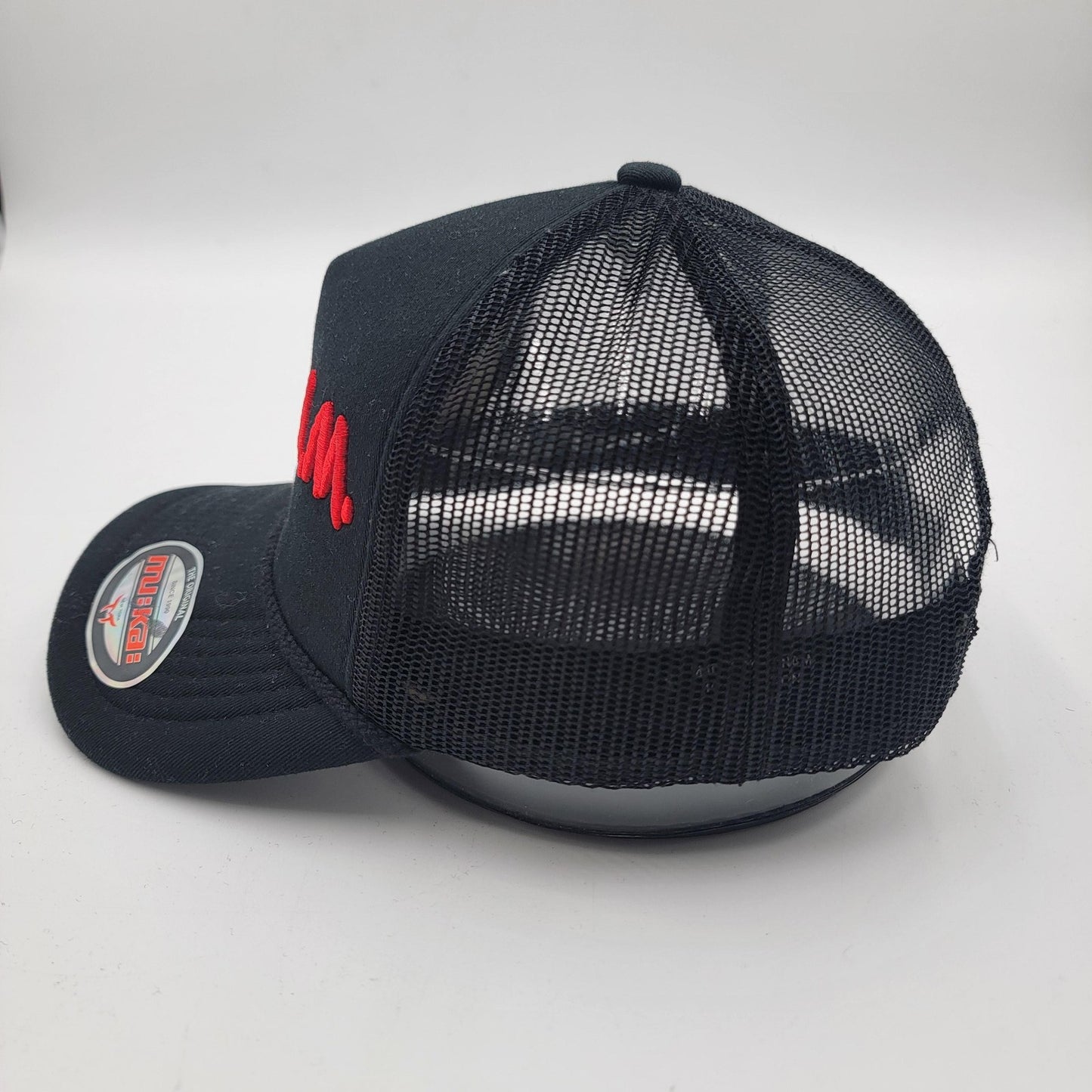 CREAM Hat Cap Snap Back Black Red Mesh Trucker Embroidered Muka One Size Mens1