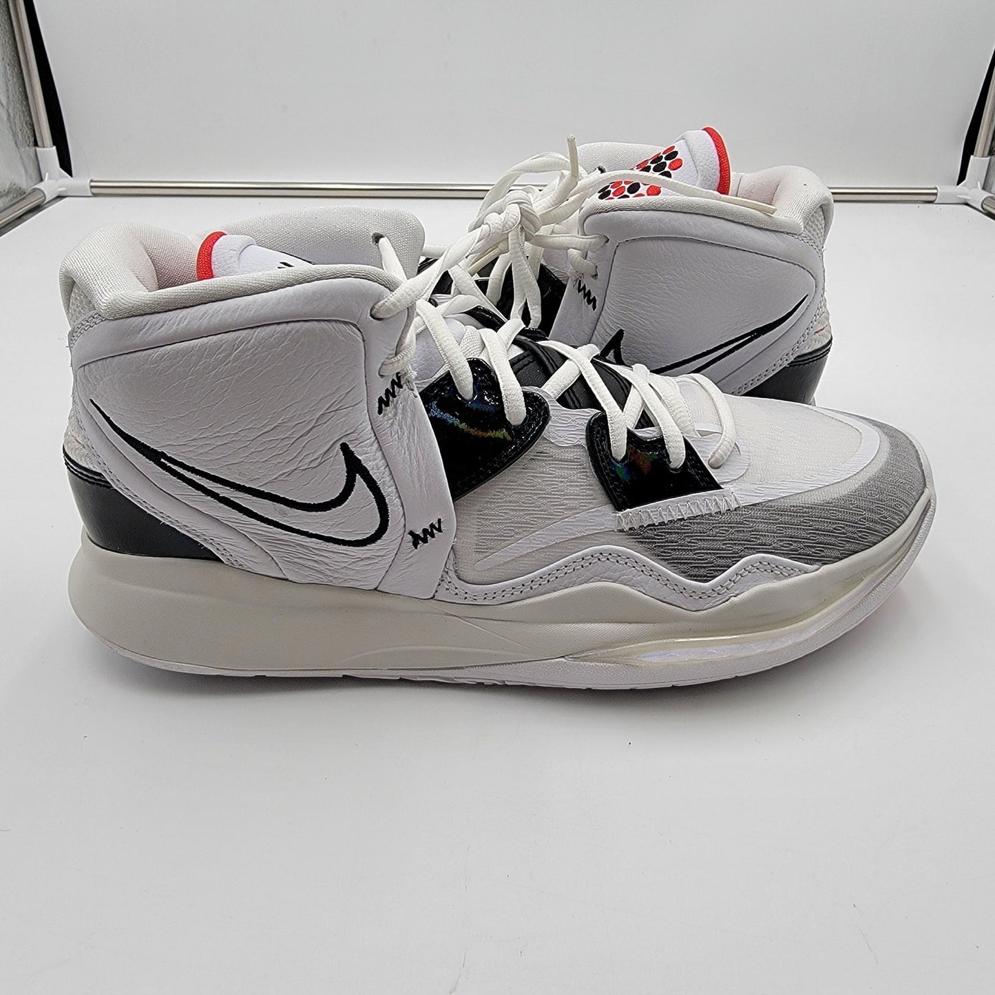 Nike Kyrie Infinity 'Man Machine' Sz 10 CZ0204-101