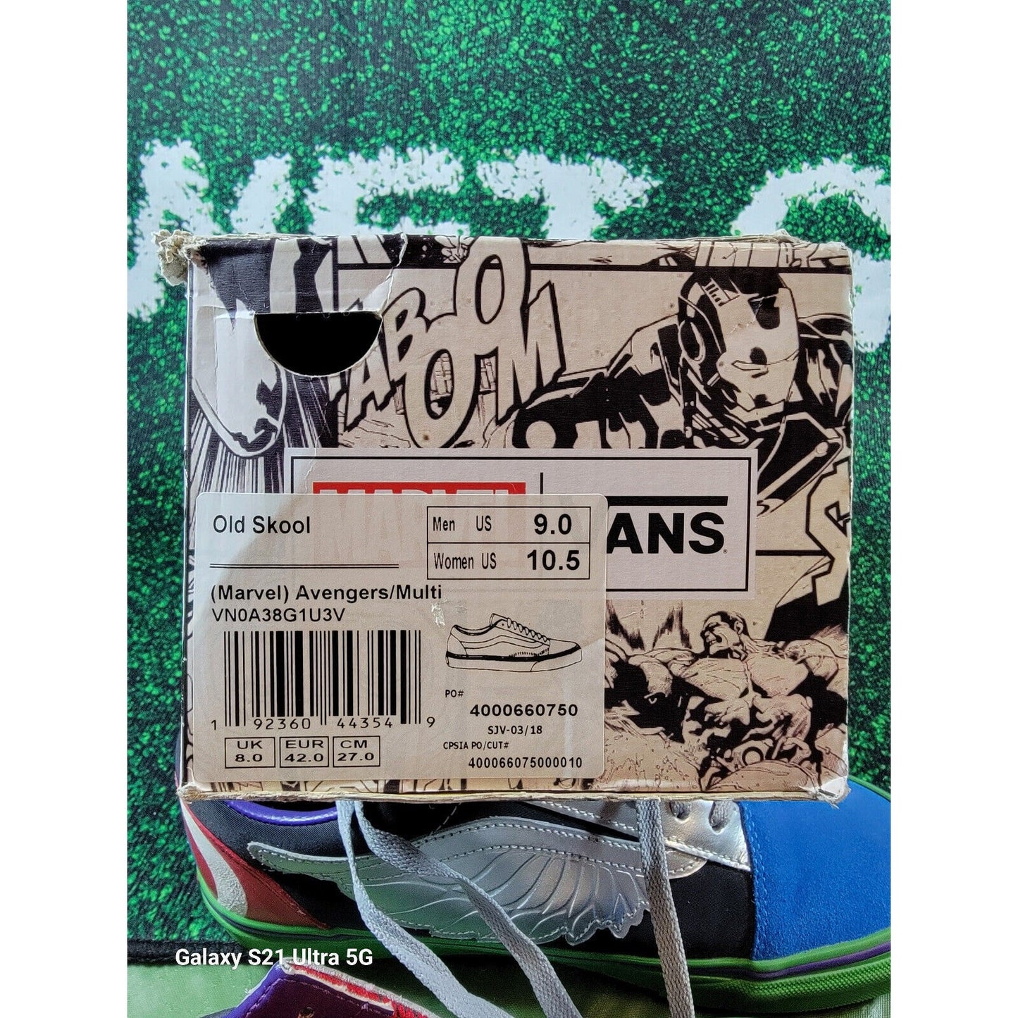 Size 9  VANS Old Skool x Marvel Avengers 201820