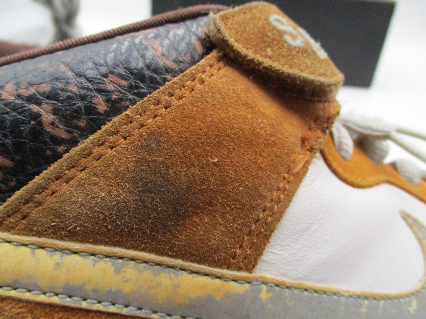 Vintage Nike Dunk Mid Pro SB 'Fender Bass' Sz 10 314383 102 Skate 2000s 1G221