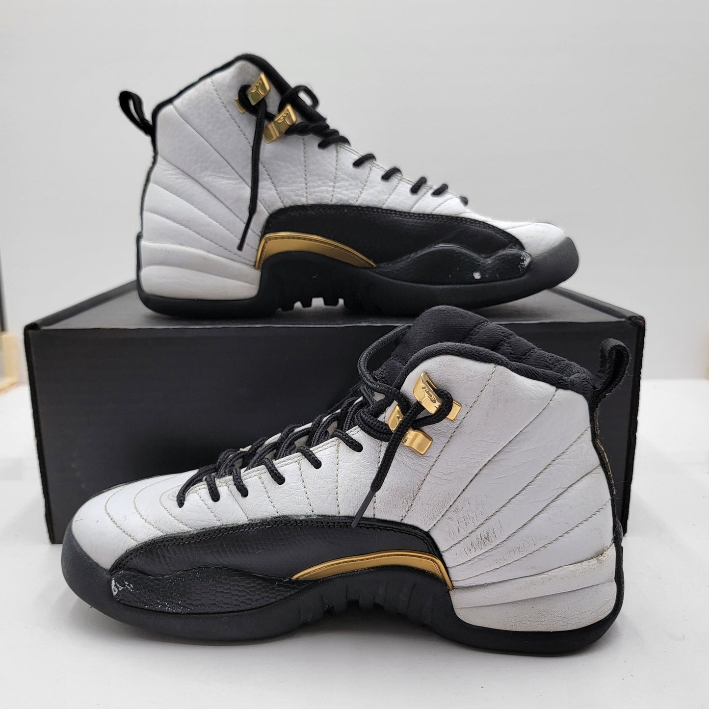 Air Jordan 12 Retro Shoes Youth Size 6Y Taxi 153265170 OG Sneakers