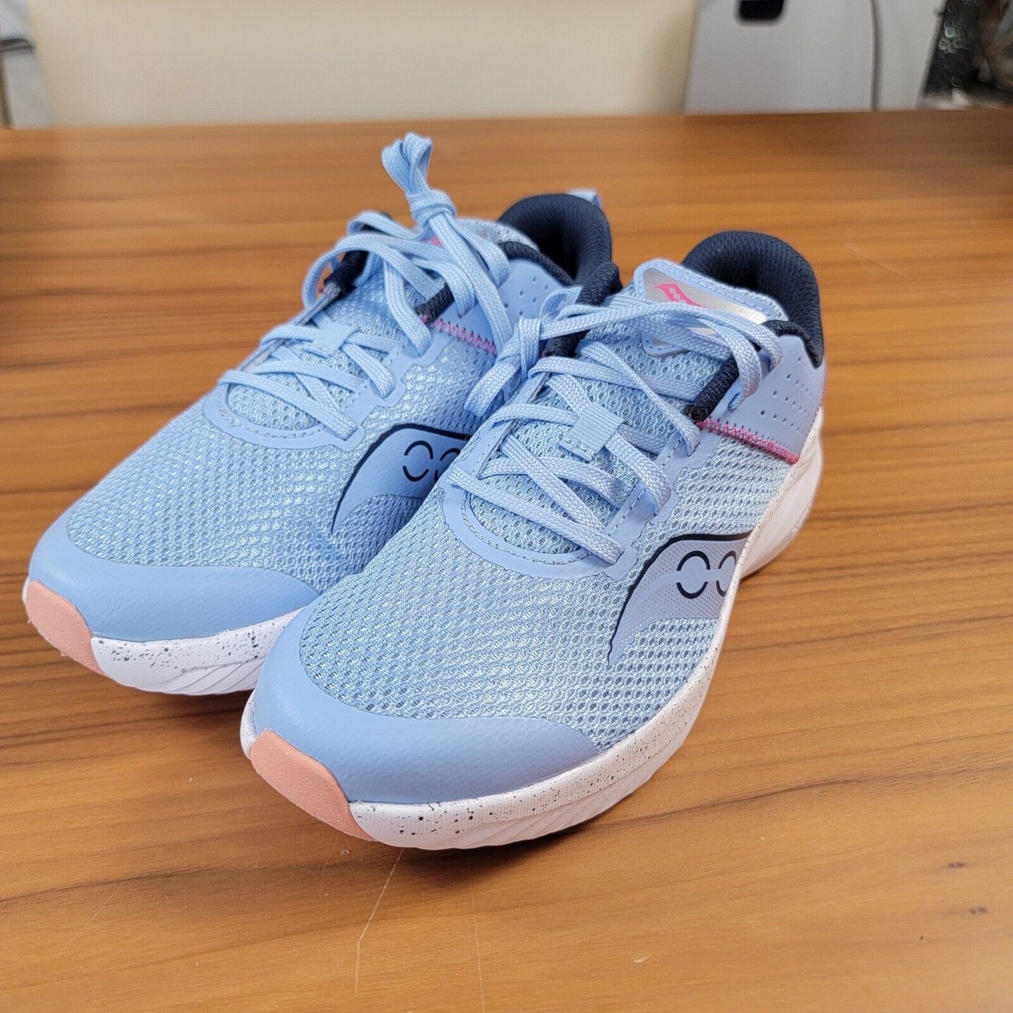 Saucony Kinvara 14 Lace to Toe Sneaker, Light Blue, 4 US Unisex Big Kid0