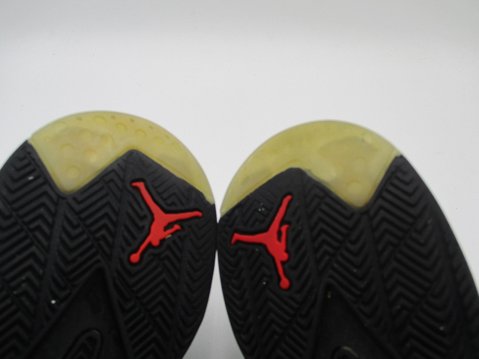 Nike Air Jordan 61723 Shoes Youth Size 7Y Black Red Basketball DM1159003 1K712