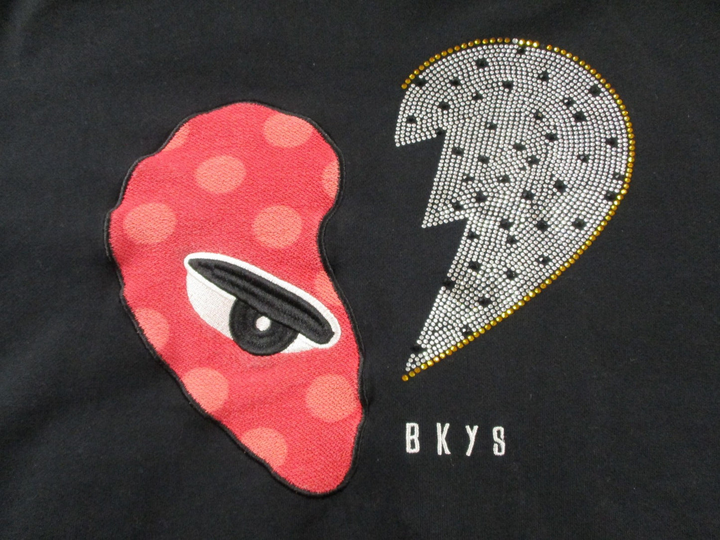 BKYS Hoodie Mens Medium Black Pullover Sweatshirt Heart Rhinestone Graphic 16653