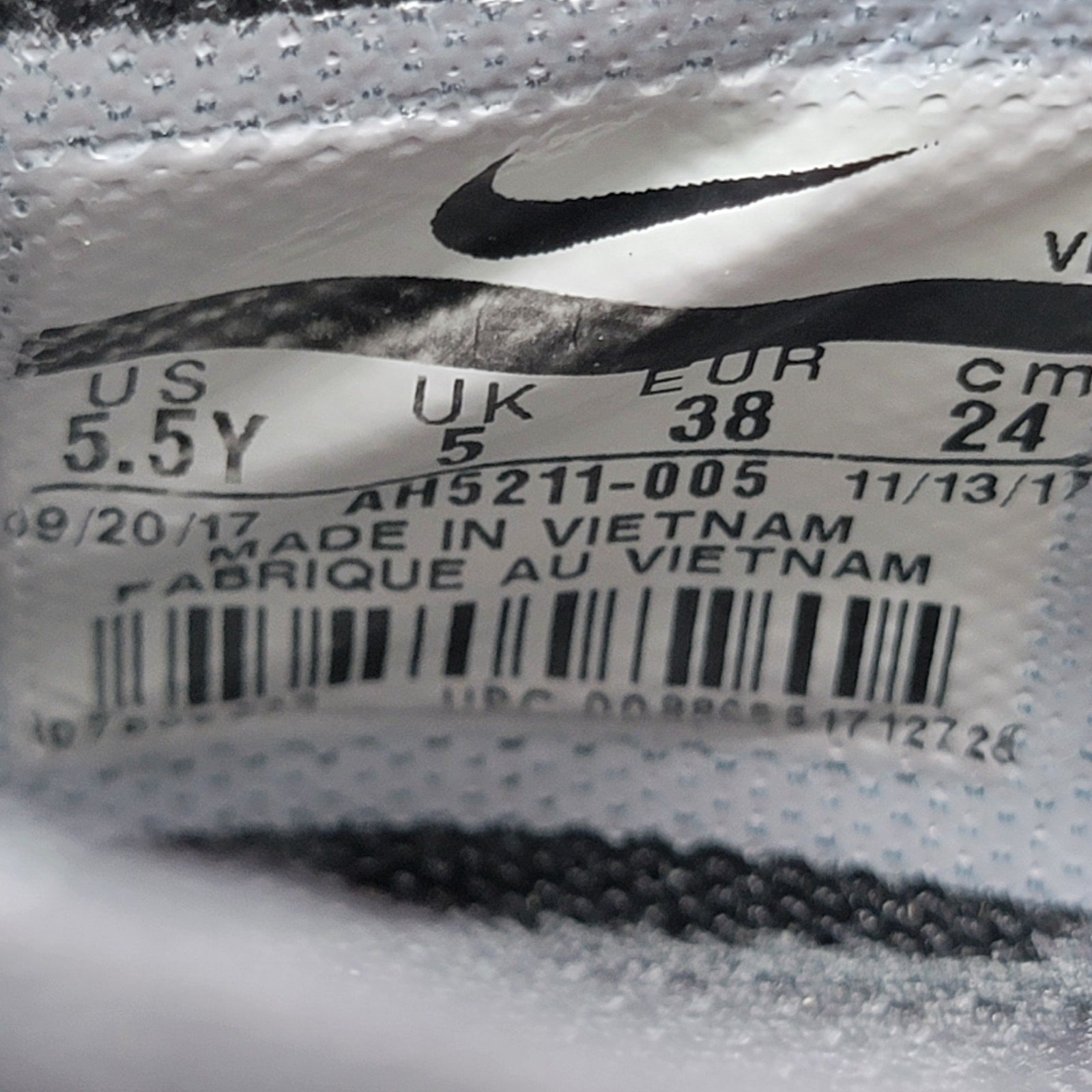 Nike Air Max 90 EZ GS 'Black White' Sz 5.5Y AH52110059