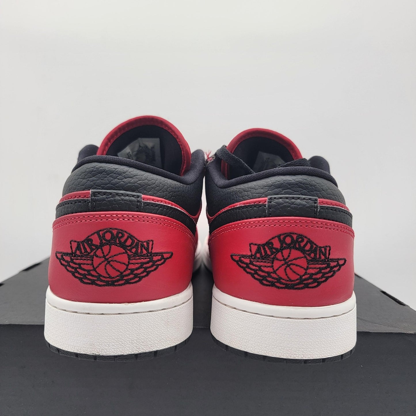 Air Jordan 1 Low Mens Size 12 OG Retro 553558605 Bred Basketball Sneakers