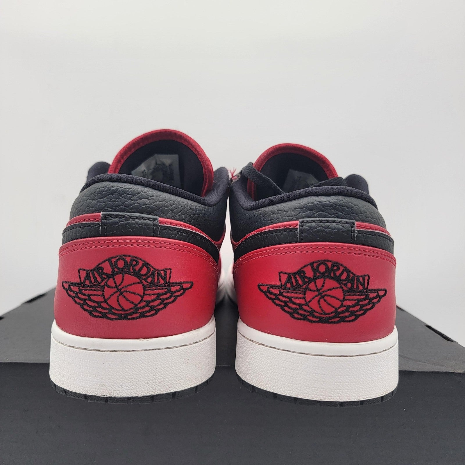 Air Jordan 1 Low Mens Size 12 OG Retro 553558605 Bred Basketball Sneakers