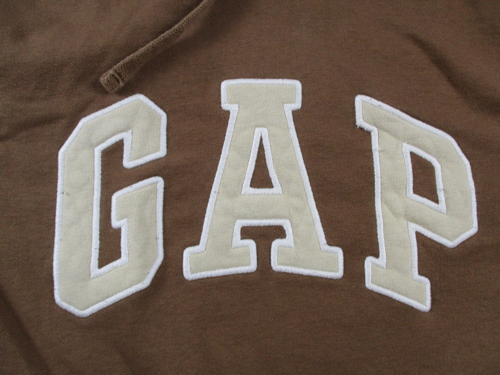 Gap Hoodie Mens Medium Brown Fleece Logo Pullover Sweatshirt Front Applique 17691